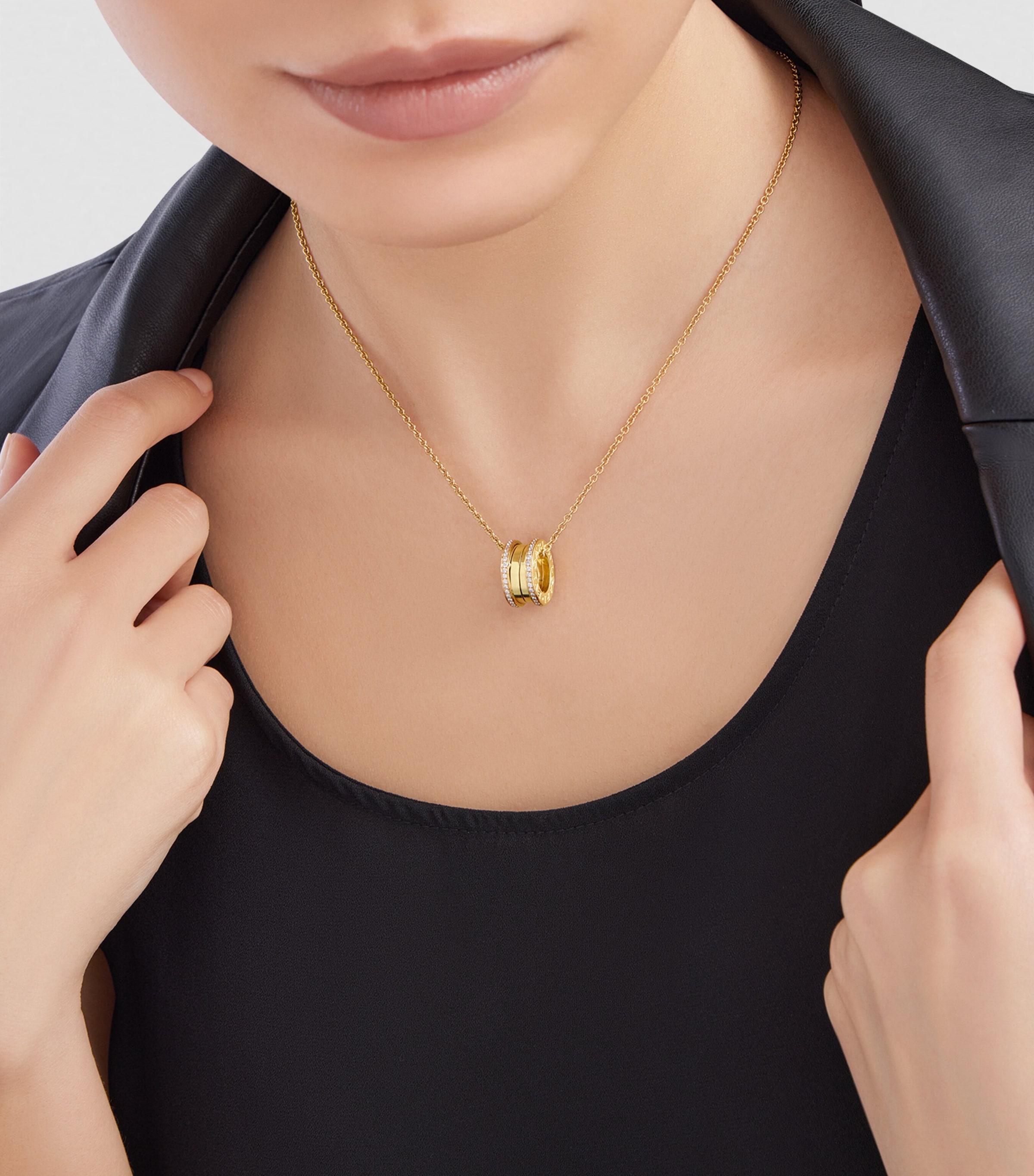 Yellow Gold and Diamond B.zero1 Pendant Necklace YELLOW GOLD Image 2