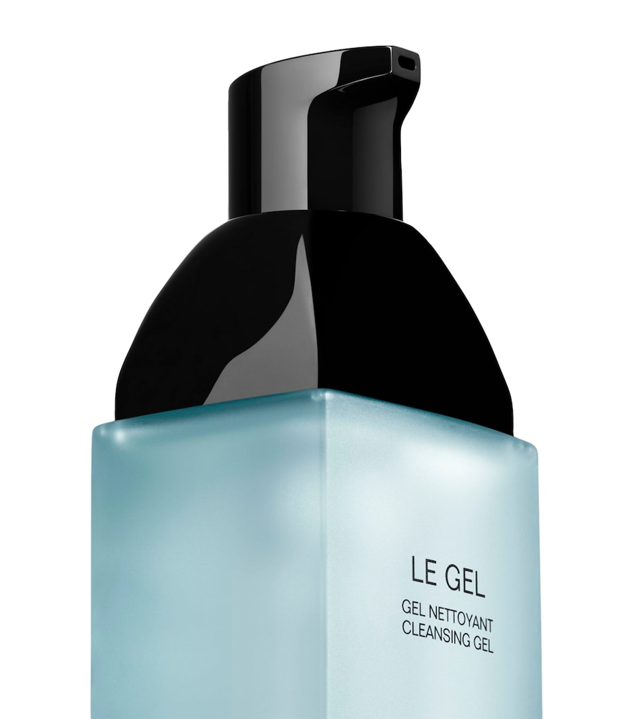 CHANEL CLEANSING Le Gel Cleansing Gel (150ml) Image 2