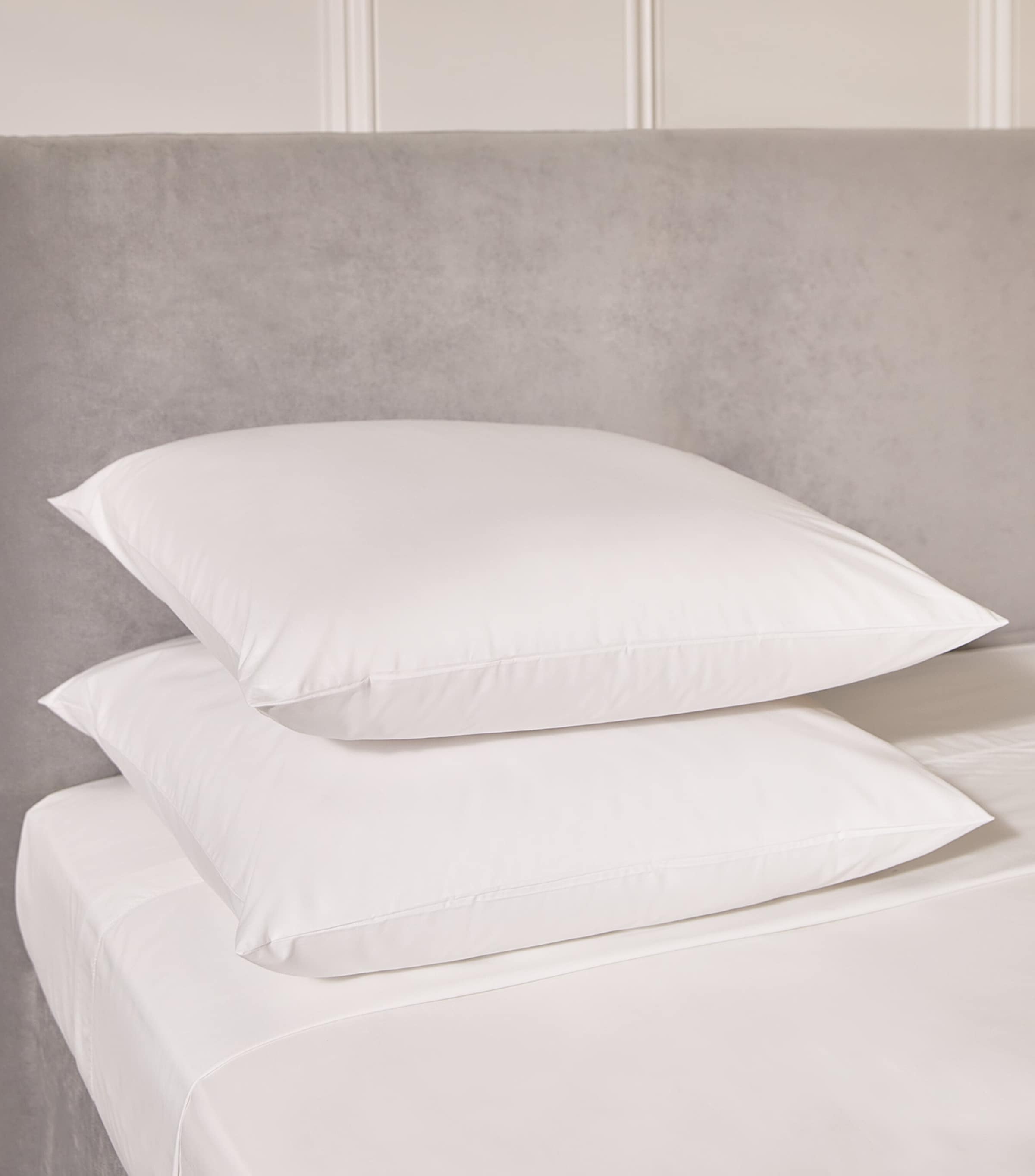 Harrods of London Dust Mite Pillowcase Protector Pair (65cm x 65cm) White Image 2