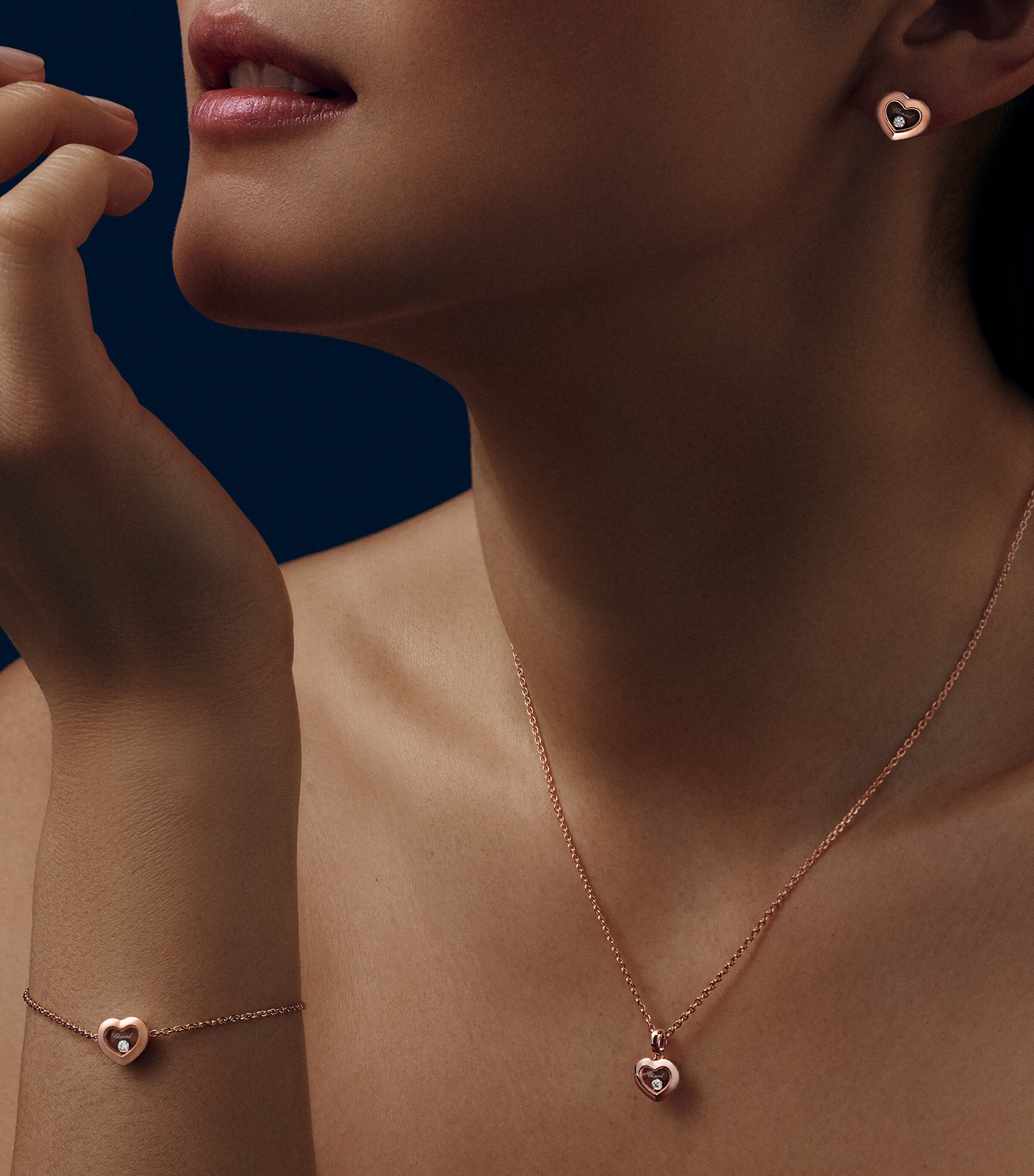 Chopard Rose Gold and Diamond Happy Diamonds Icons Bracelet Rose Gold Image 4