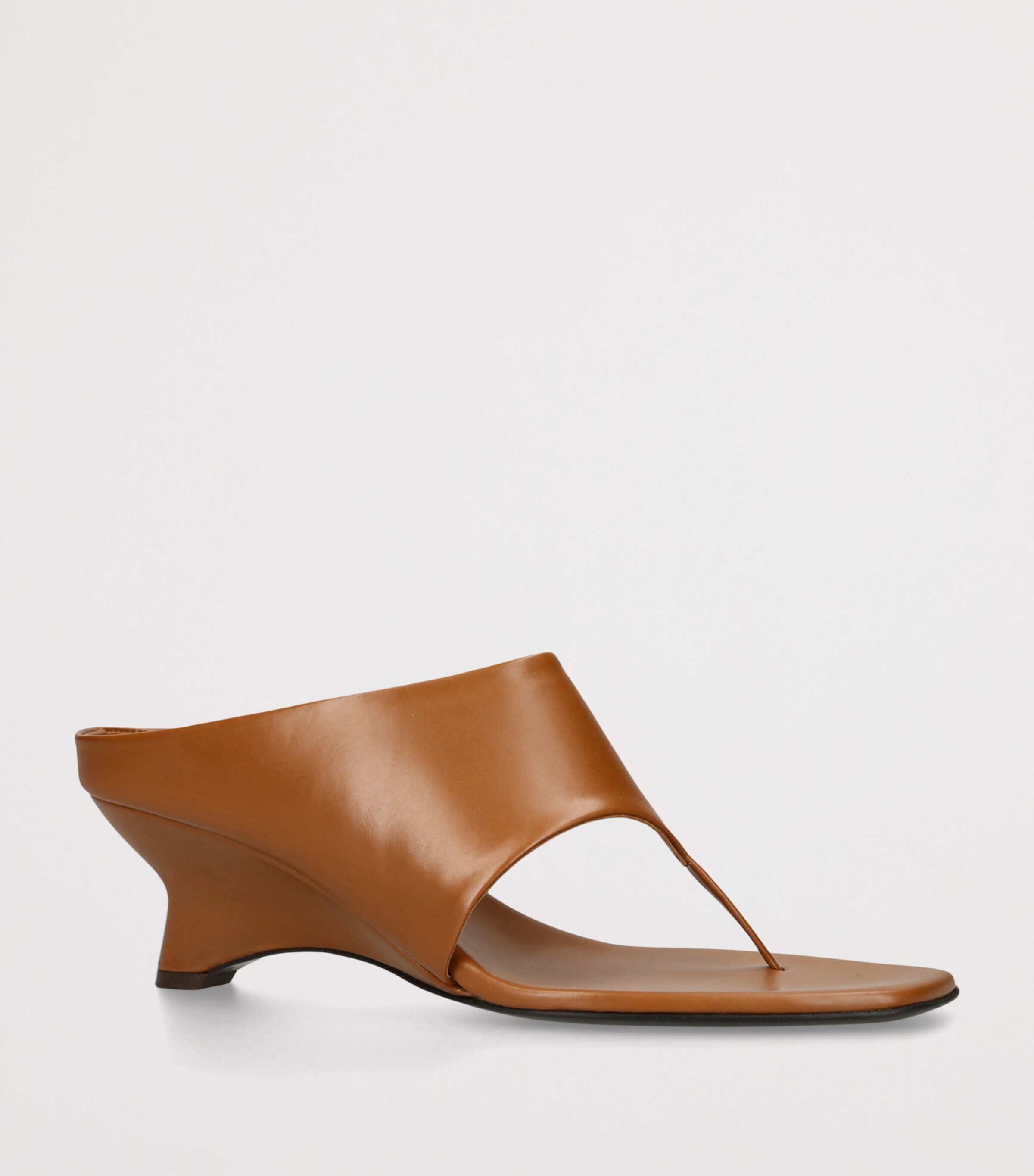 Khaite Leather Marlow Heeled Mules 55 Mid Brown Image 3