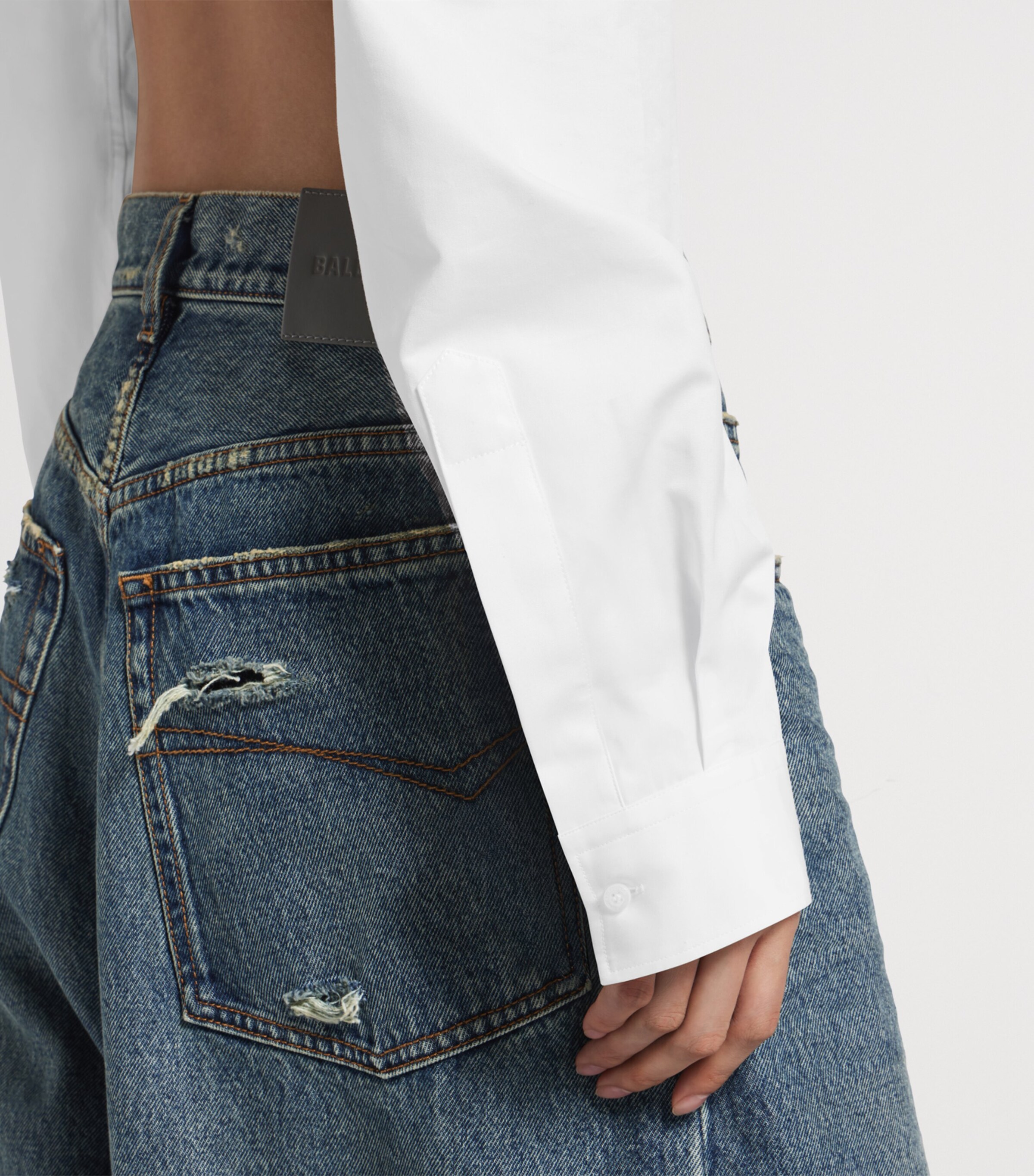 Balenciaga Womens Cotton-Silk Cropped Shirt Image 6