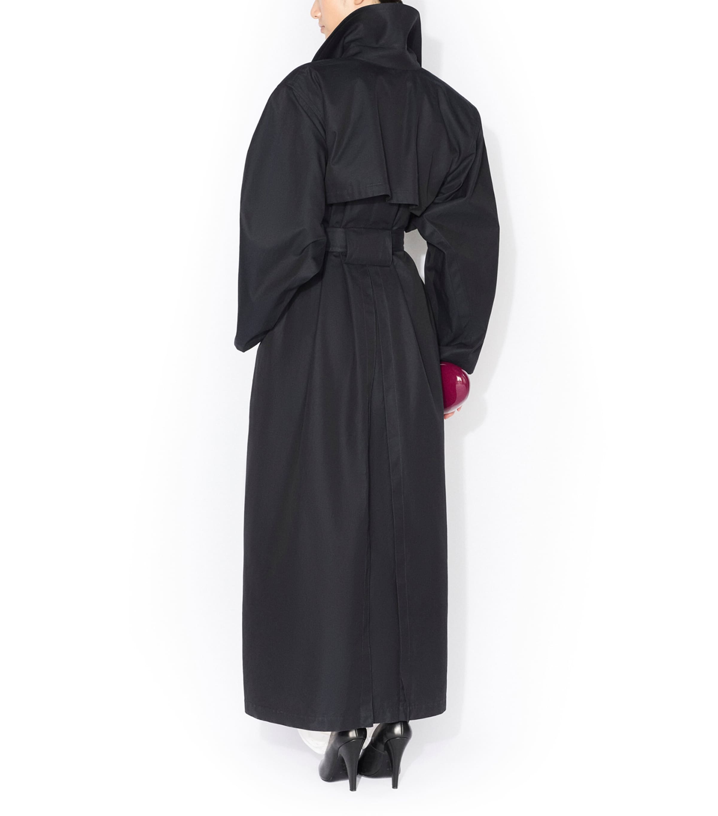 Alaïa Sculptural Clutch Bag Bordeaux Image 5