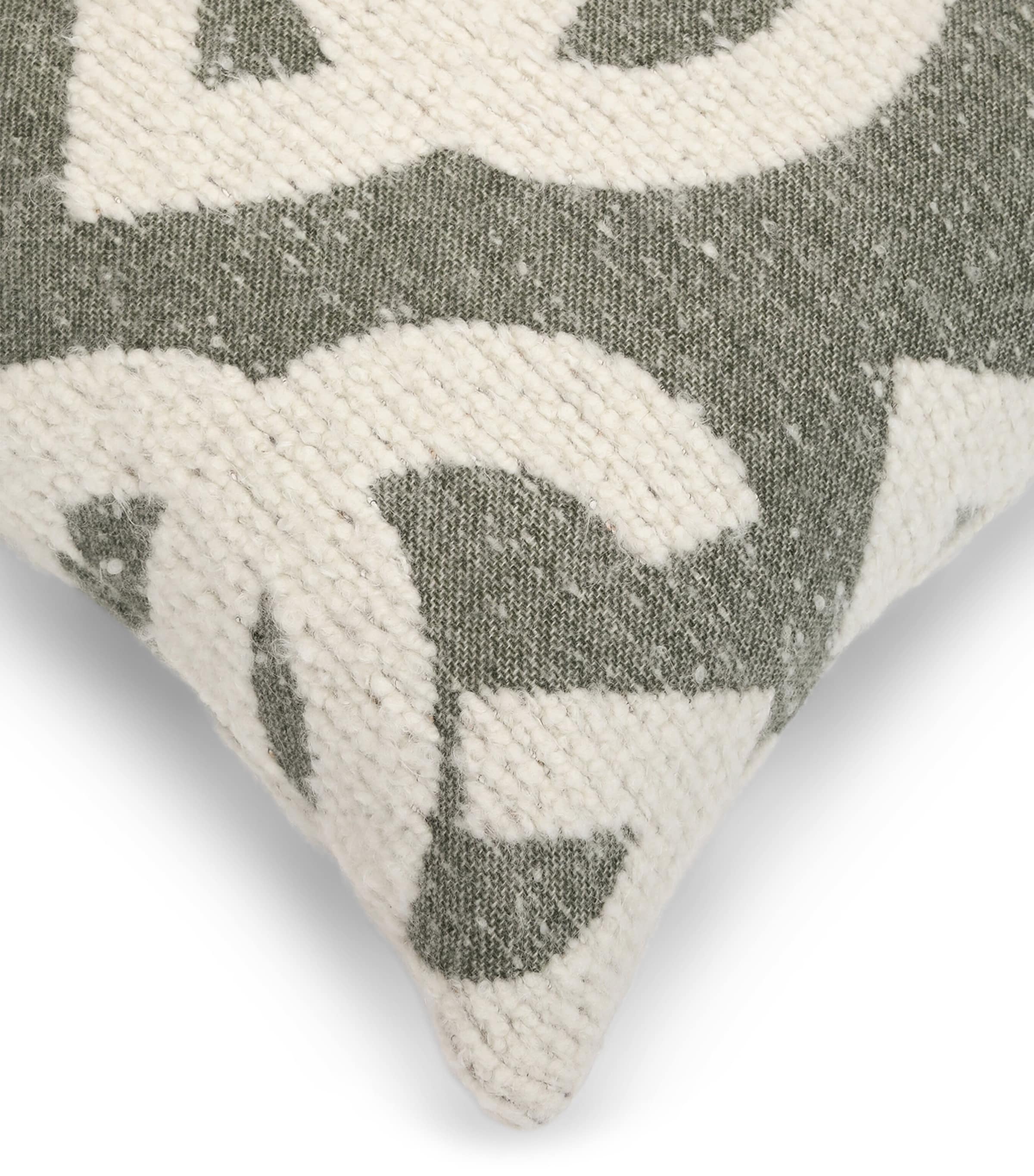 Wool-Silk-Cashmere Logo Cushion (50cm x 50cm) U0020-VERDE Image 3