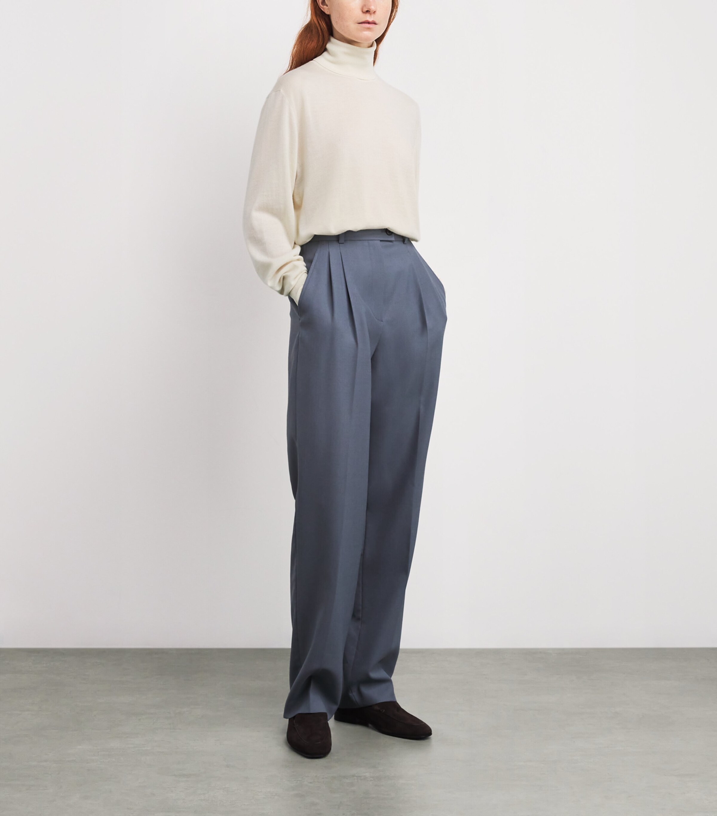The Row Womens Nabari Cashmere Rollneck Sweater Ivory Image 2