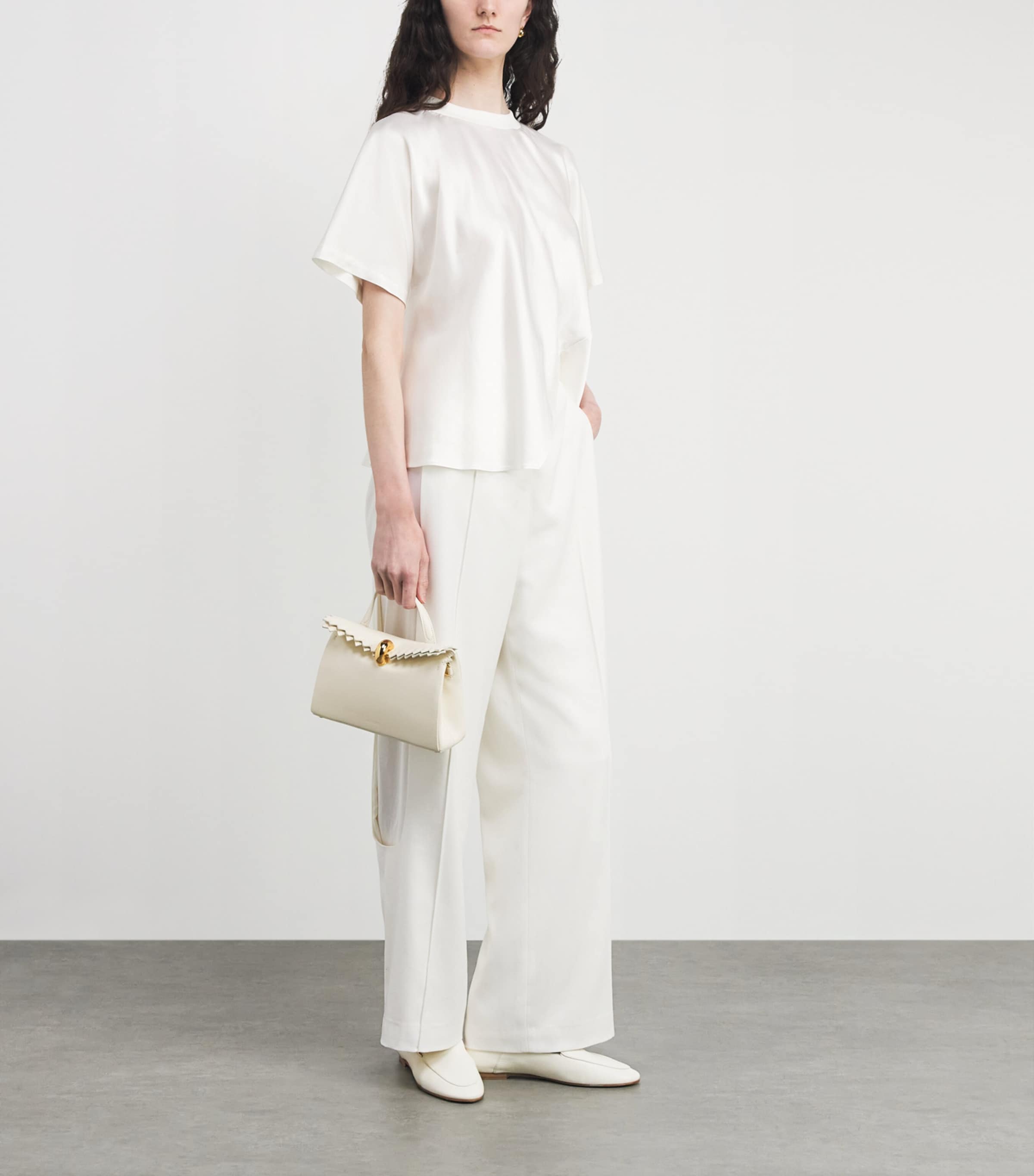 Satin Motion T-Shirt IVORY SATIN Image 2