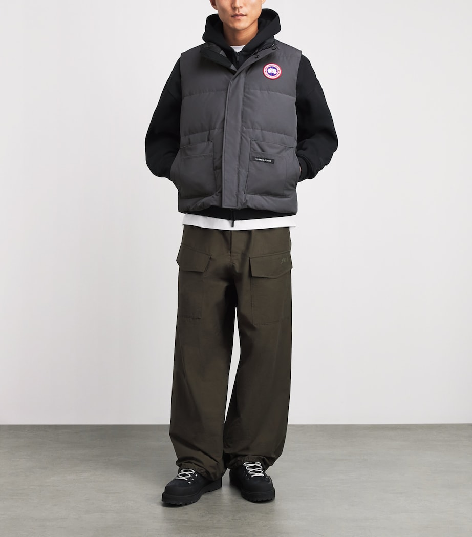 Canada Goose Mens Legacy Freestyle Gilet Anchor Grey Image 2