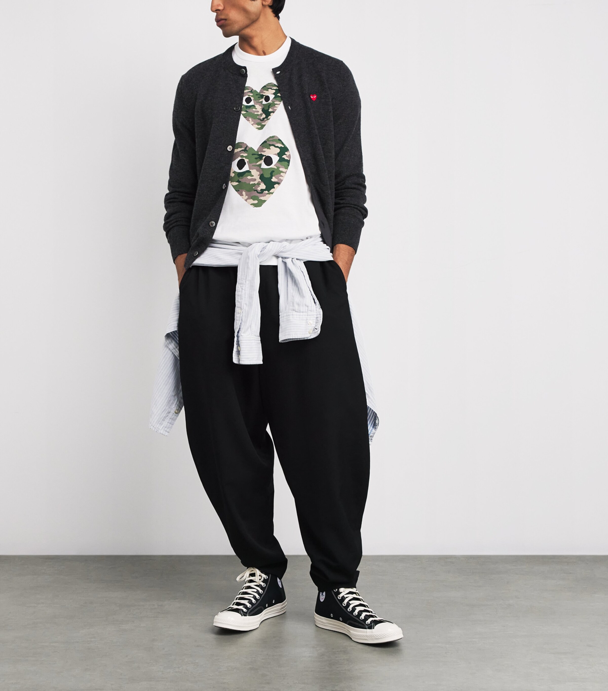 Comme Des Garçons Play Mens Camouflage Double Heart T-Shirt White Image 2