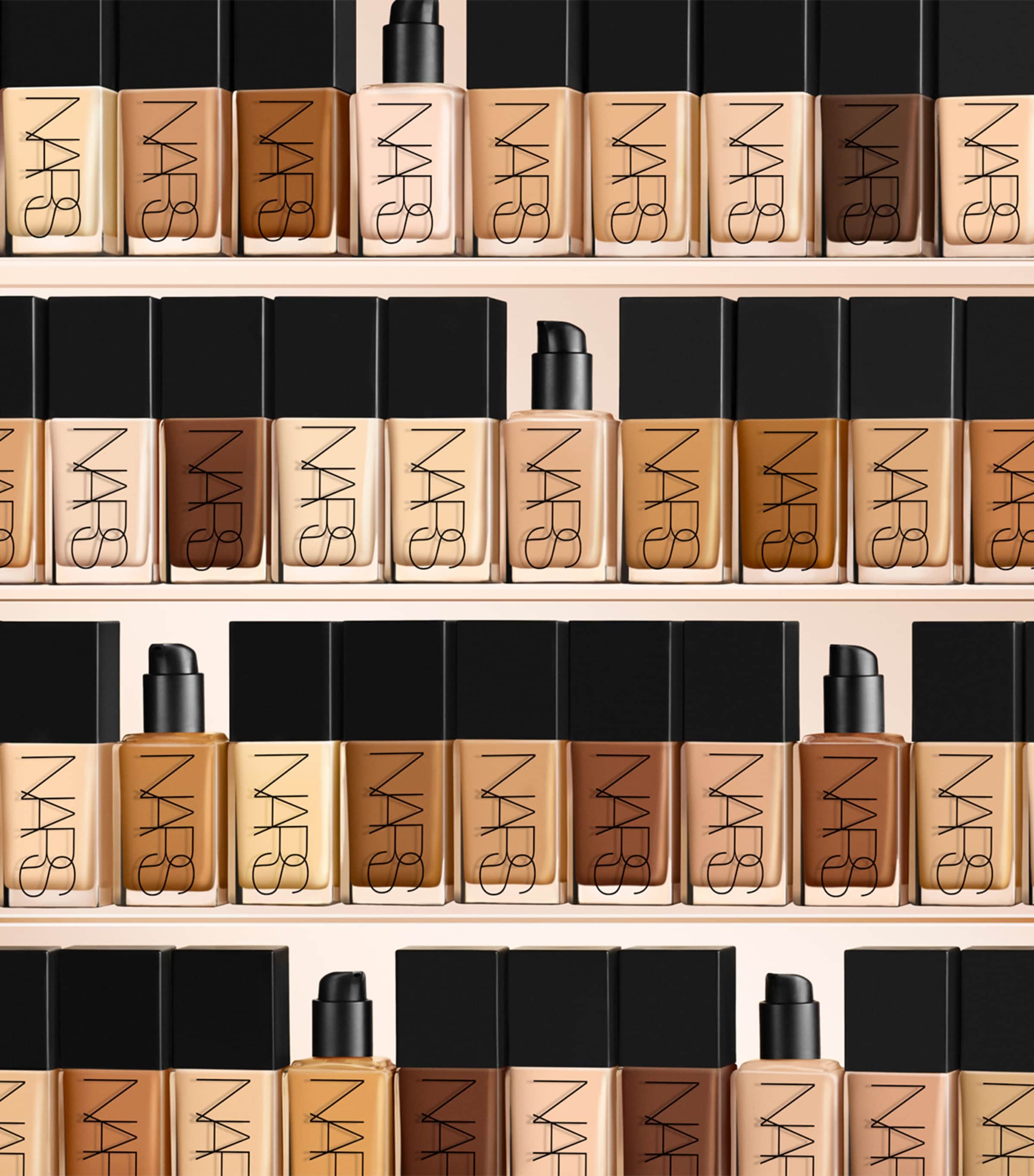 Light Reflecting Foundation TIMARU Image 6