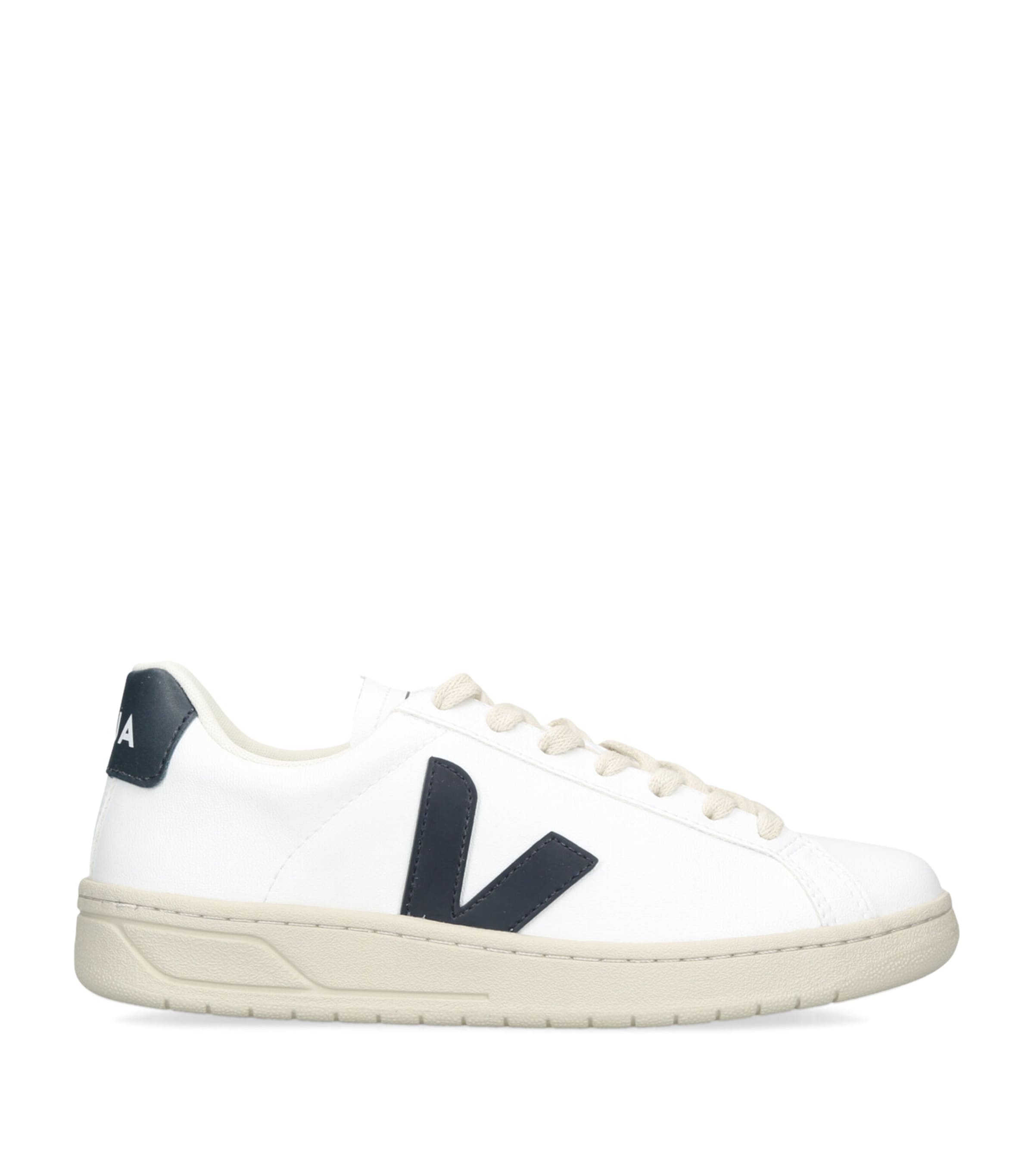 Veja Campo Unisex In White