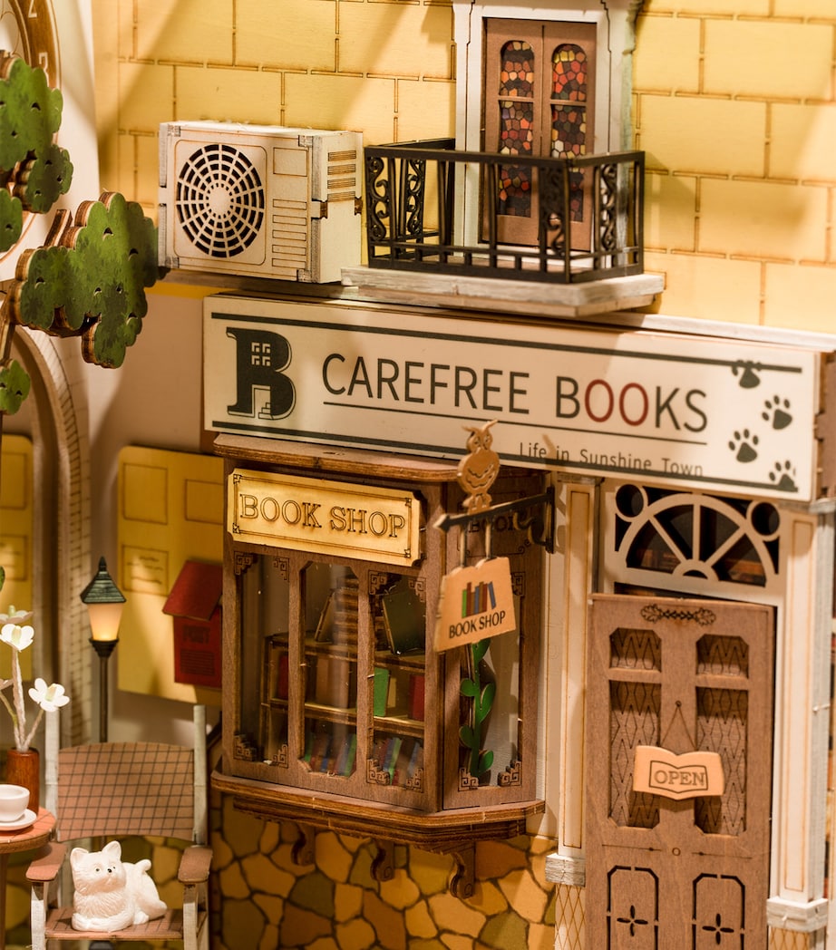 Sunshine Town Buildable Booknook MULTI Image 4