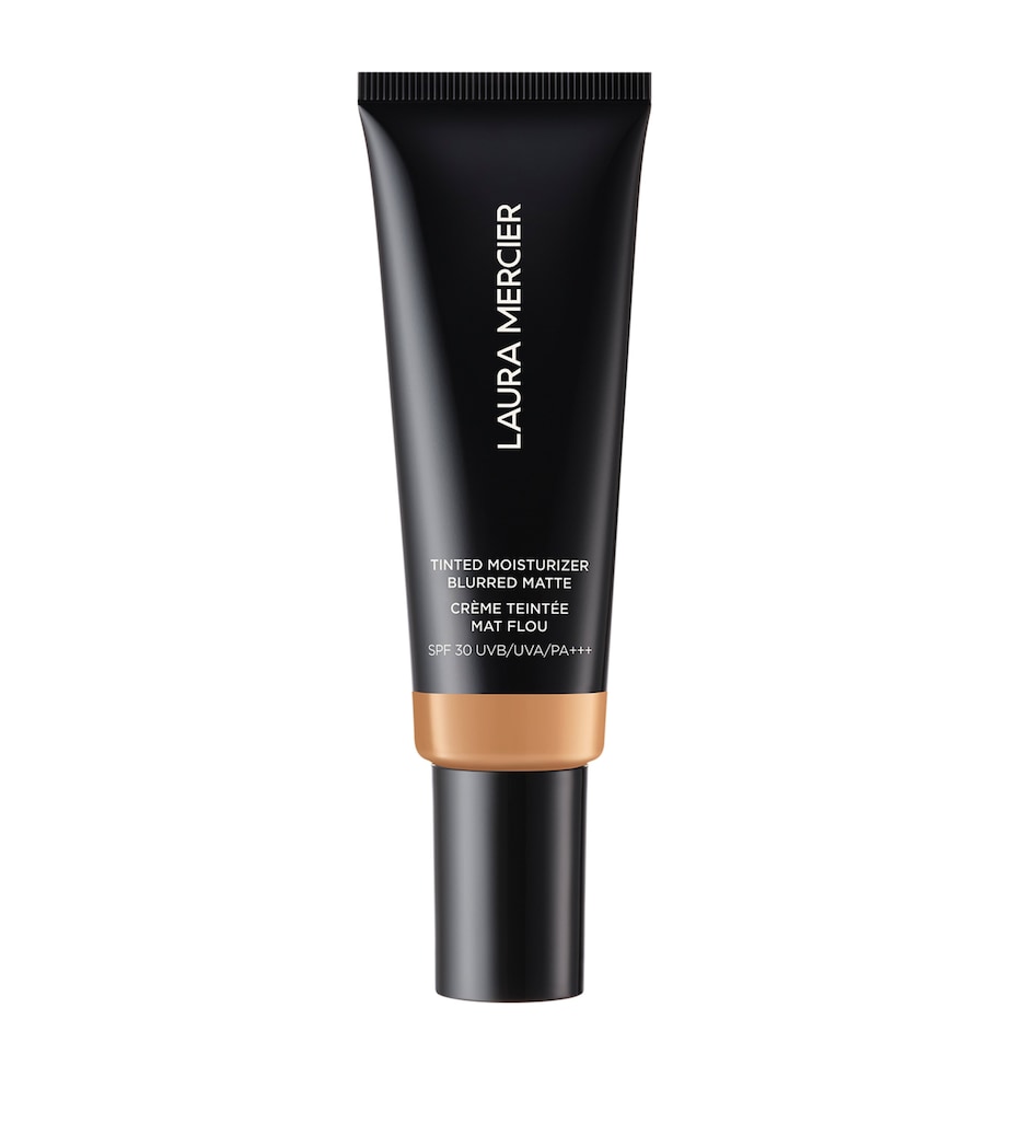 Tinted Moisturiser Blurred Matte SPF 30 5C CEDAR? Image 1