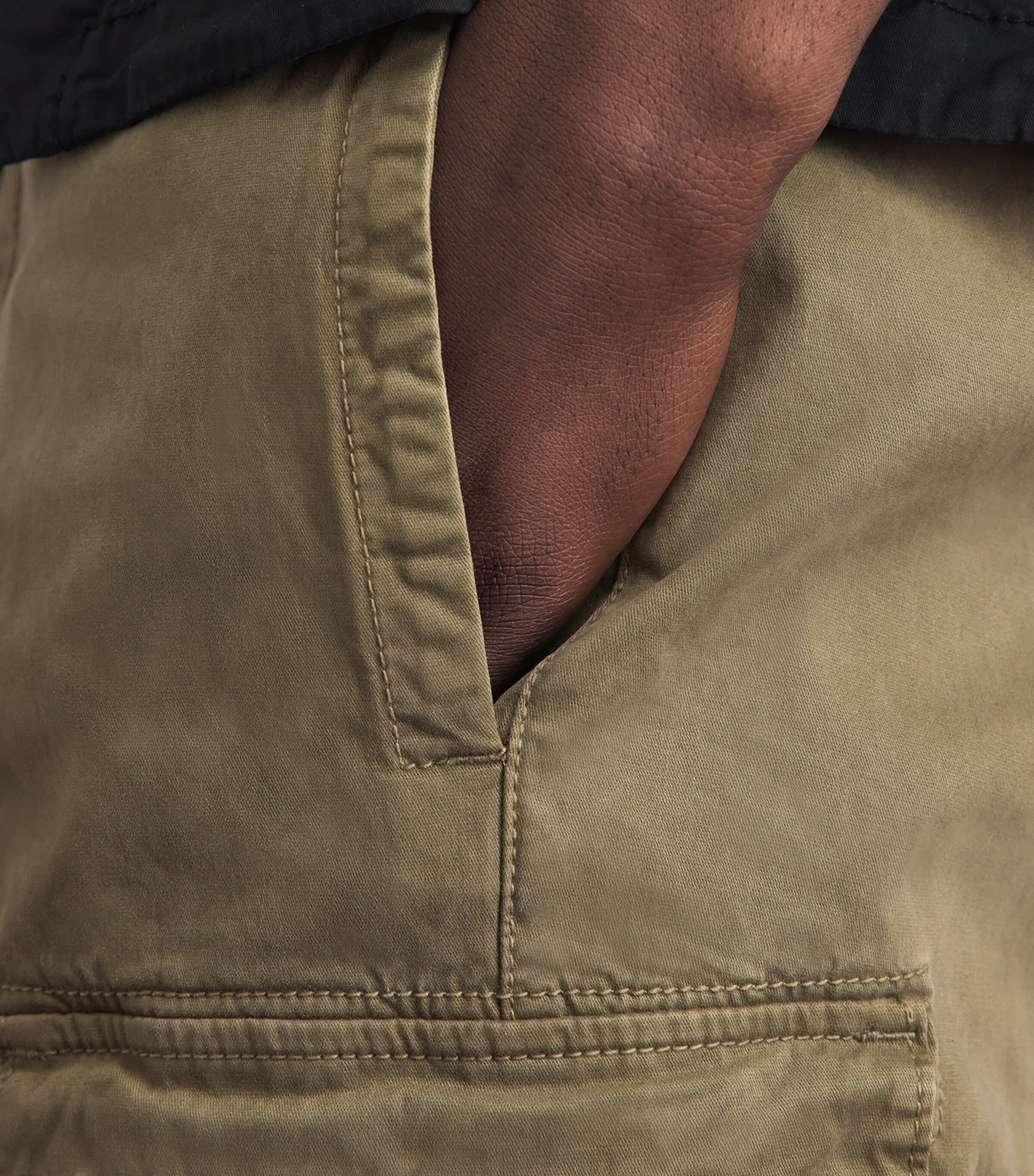 Stone Island Mens Stretch Organic Cotton Cargo Trousers Image 3