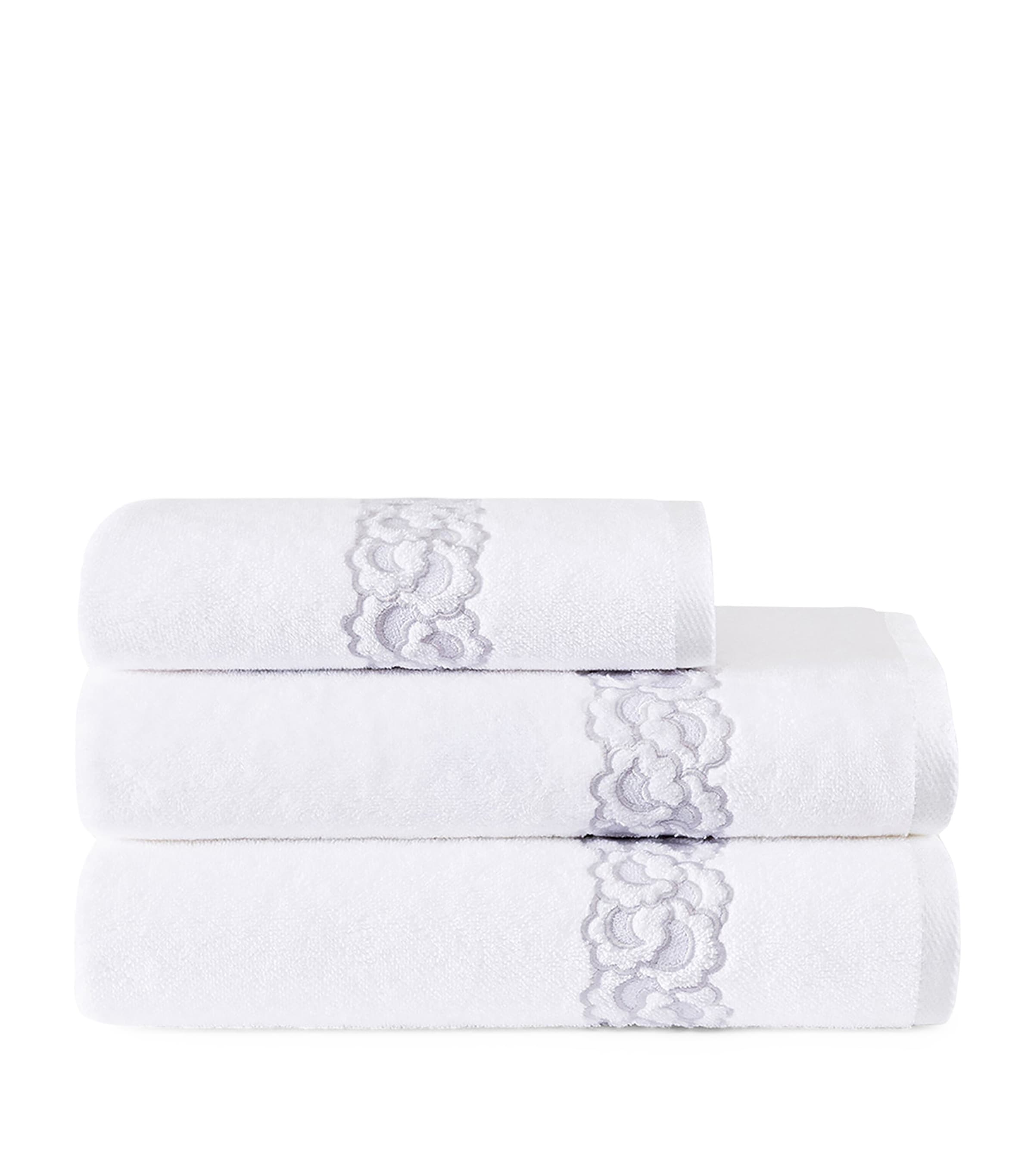 Yves Delorme Festons Bath Towel In White