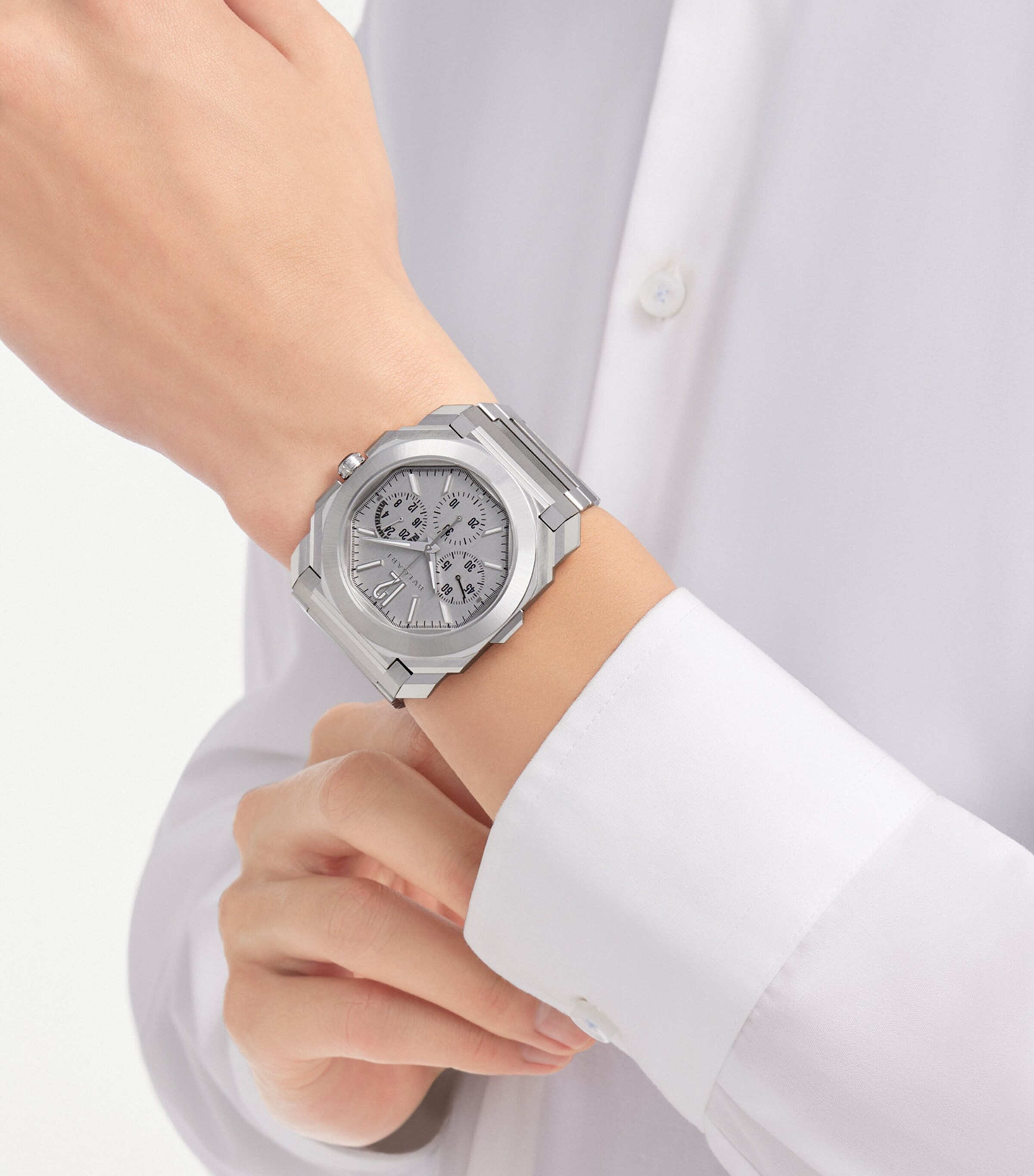 Stainless Steel Octo Finissimo Chronograph GMT Watch 43mm GREY Image 7