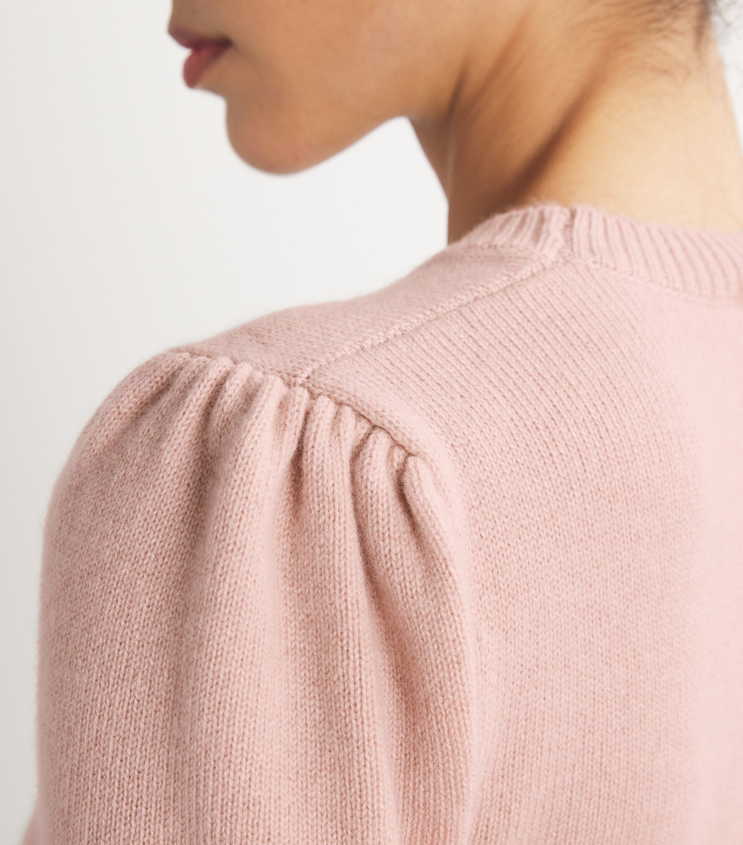 FRAME Womens Cashmere Short-Sleeve Sweater Almond Pink Image 6