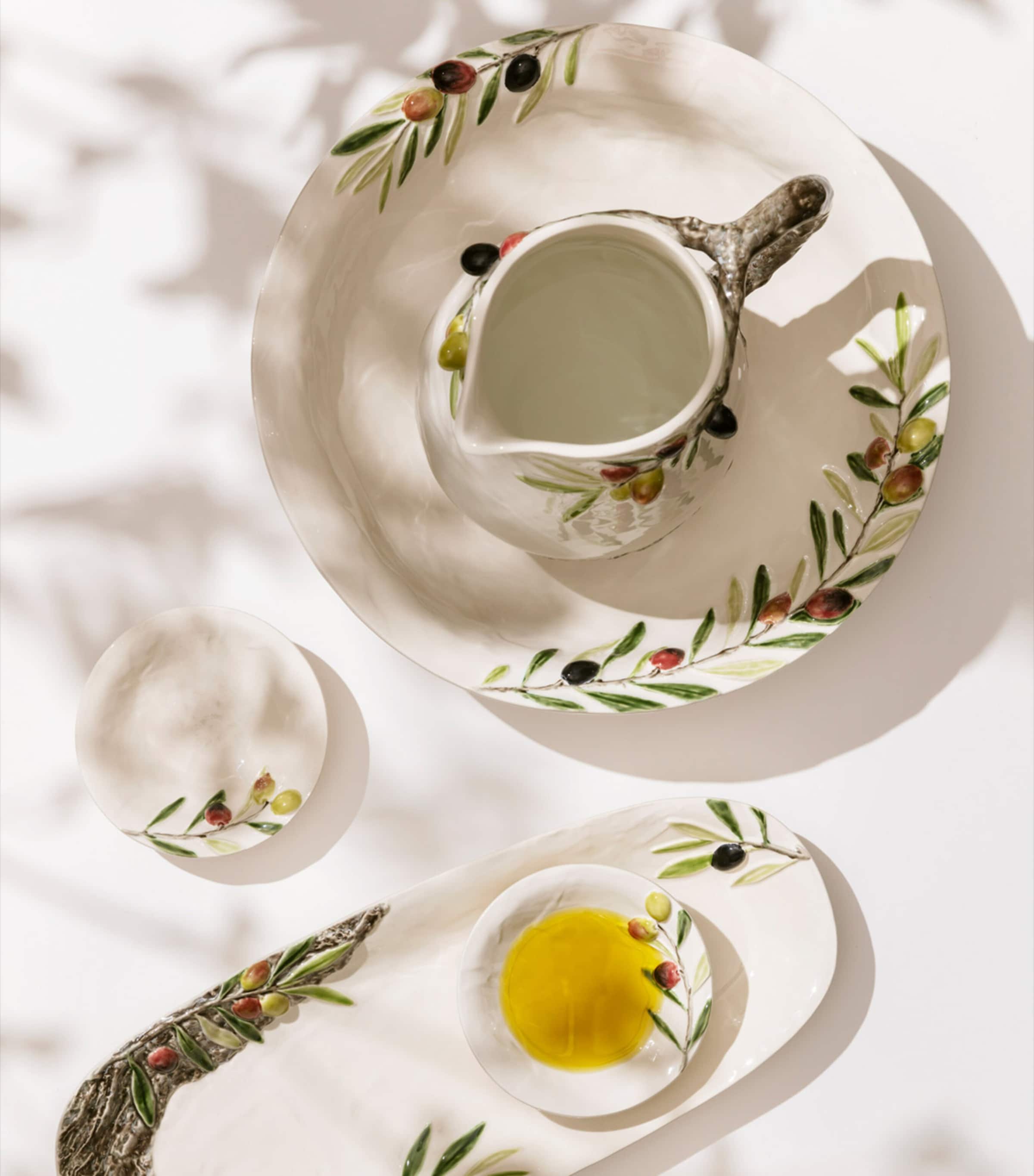 x Esporão Olival Cheese Tray (31cm x 32cm) WHITE, GREEN, BROWN Image 3