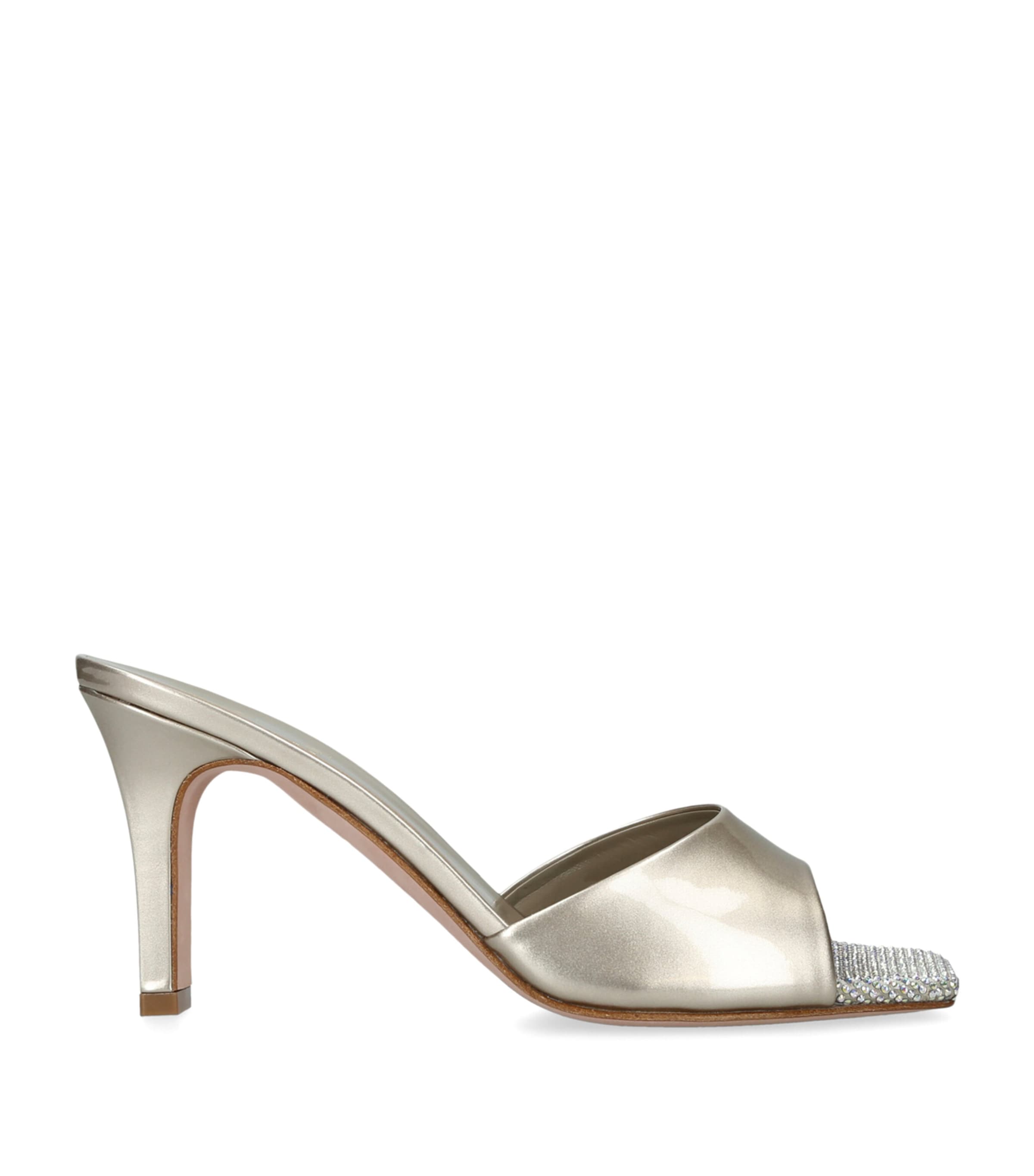 Patent Leather Yasmin Mules 85