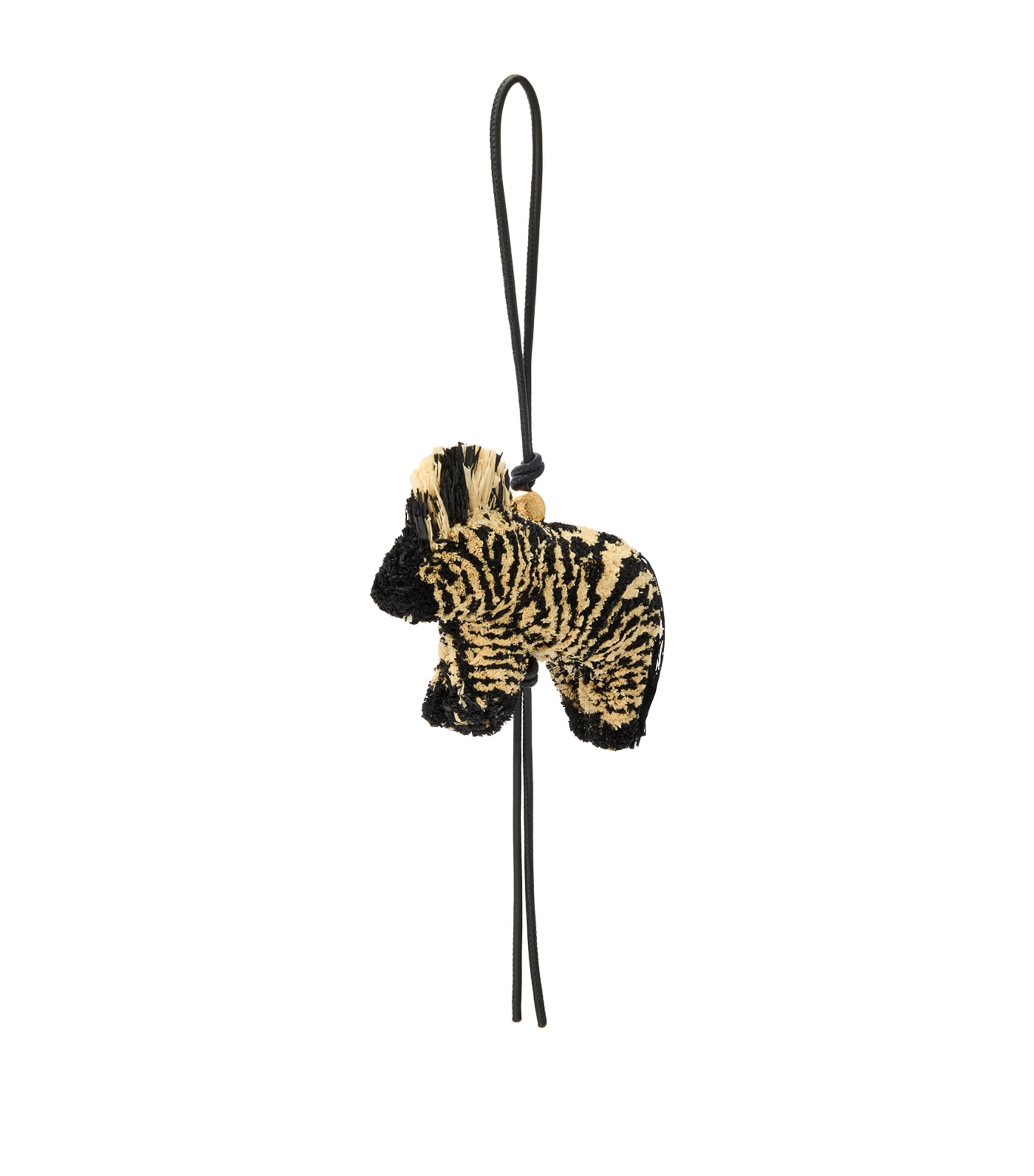 【LOEWE】Paula's Ibiza★アニマル ゼブラ ラフィア Bagチャーム LOEWE x Paula's Ibiza Raffia Zebra Charm | Harrods UK