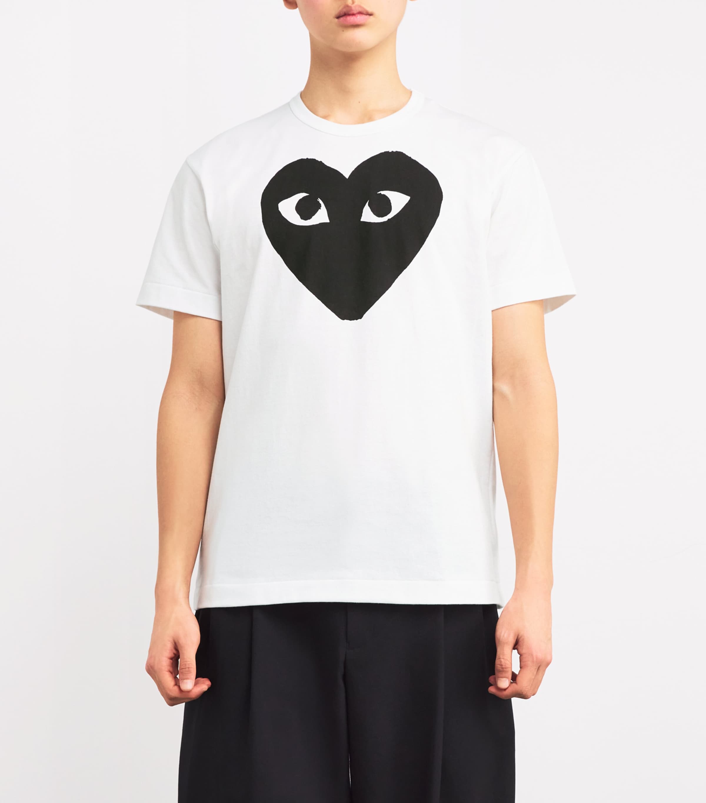 Comme Des Garçons Play Mens Heart Logo T-Shirt White Image 3