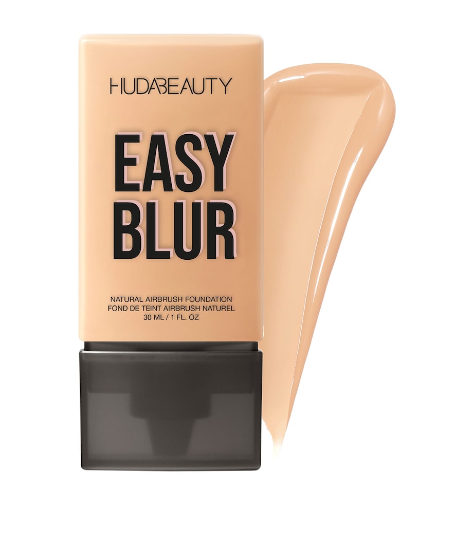 Easy Blur Foundation MACAROON 230N Image 1