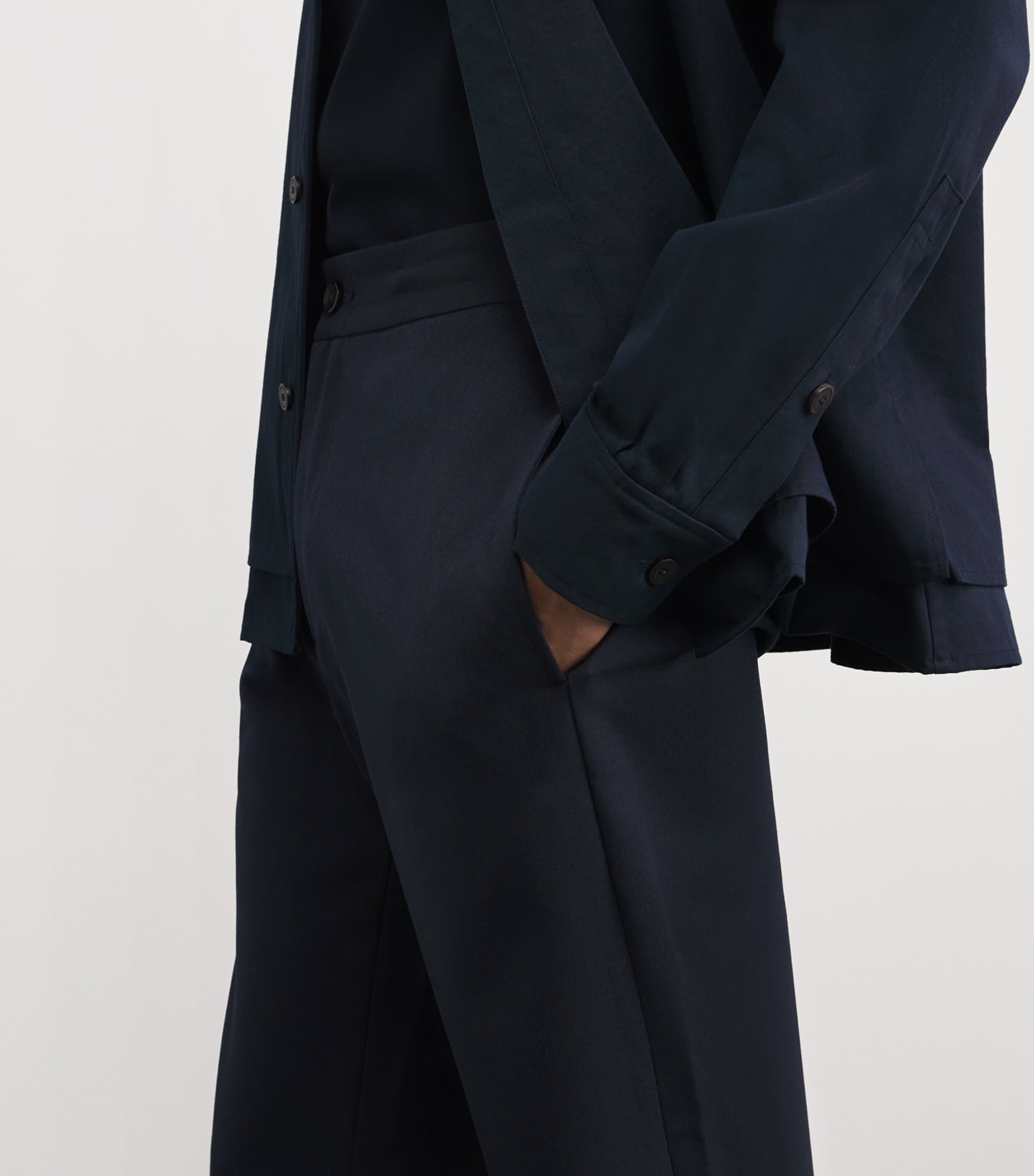 Vince Mens Wool-Blend Twill Trousers Cbl Coastal Image 6