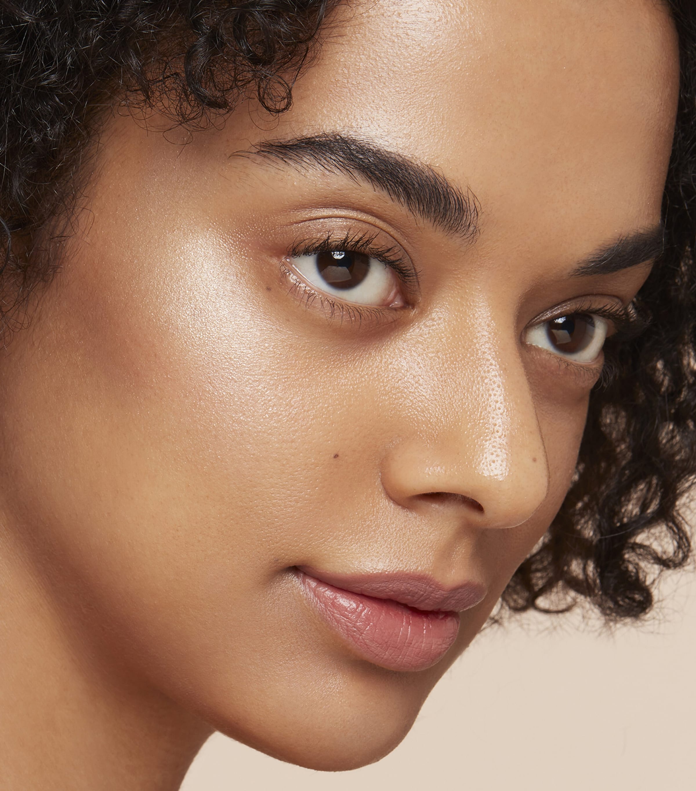 The Luminizing Face Enhancer 202 GOLDEN GALAXY Image 4