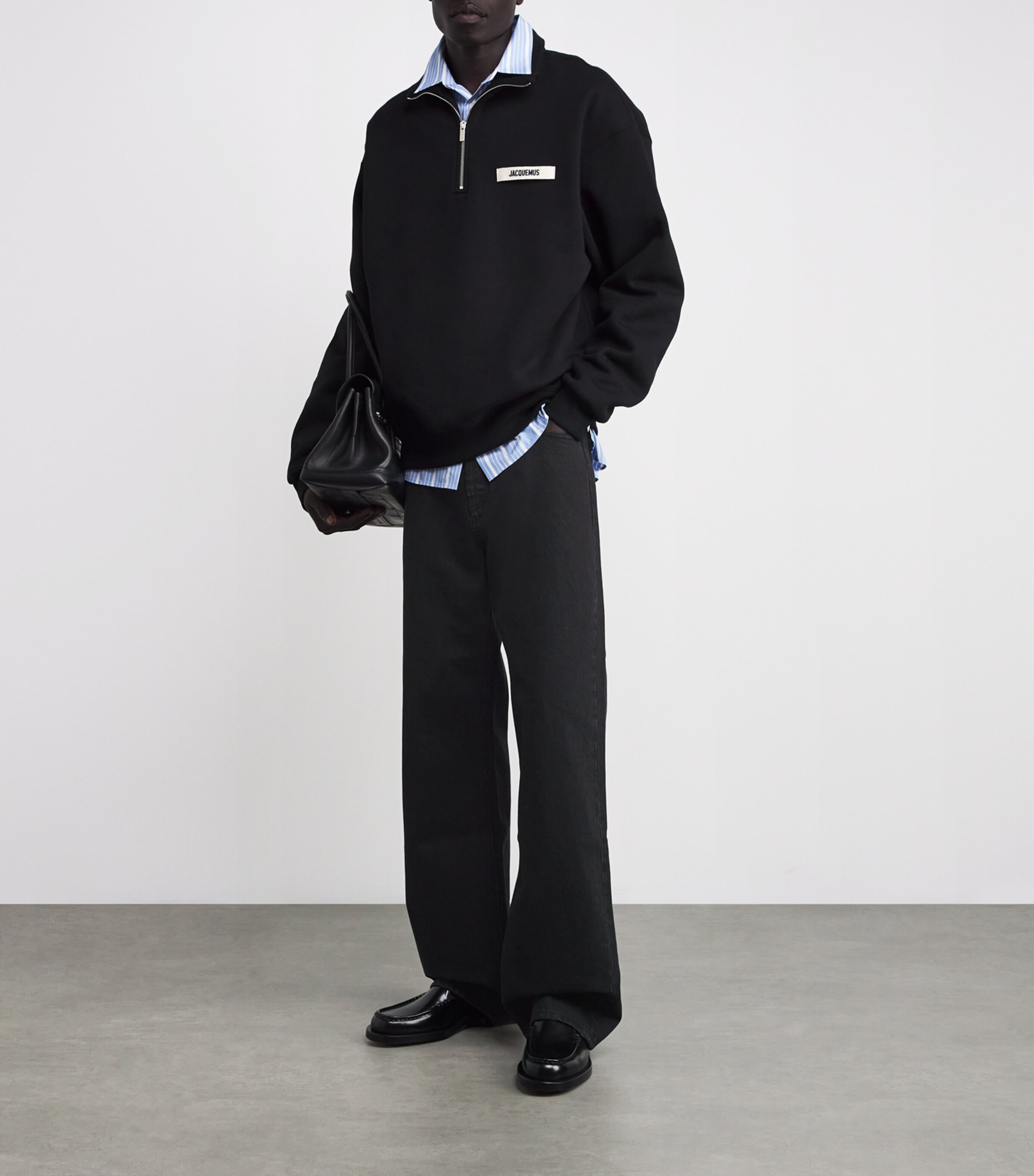 Jacquemus Mens Straight-Fit Jeans Black Image 2