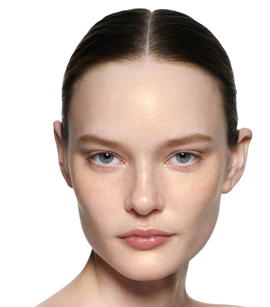 The Cell Rejuvenating Illuminator (20ml) GOLDEN Image 3