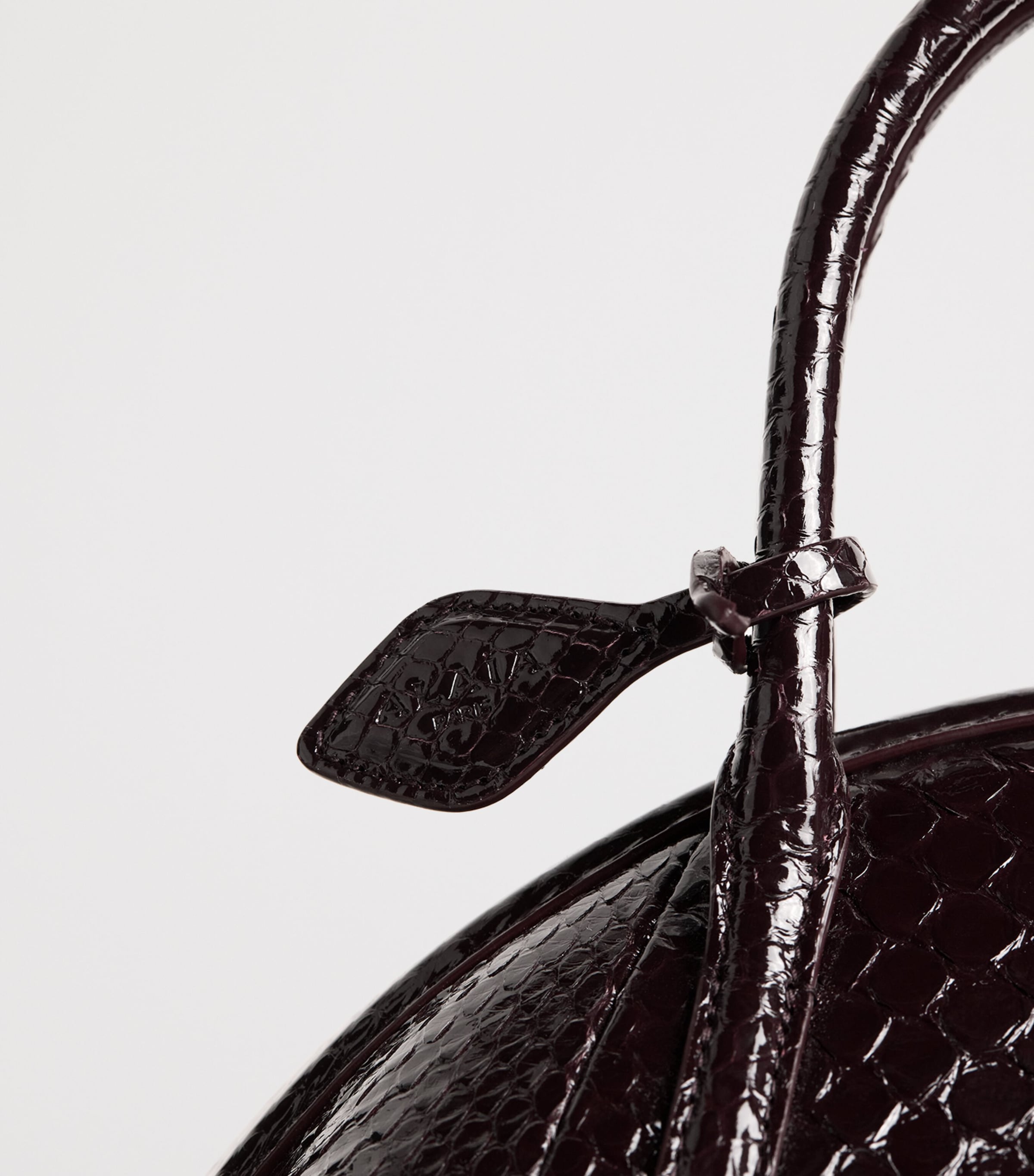 Alaïa Small Snakeskin Purse Top-Handle Bag Bordeaux Image 6