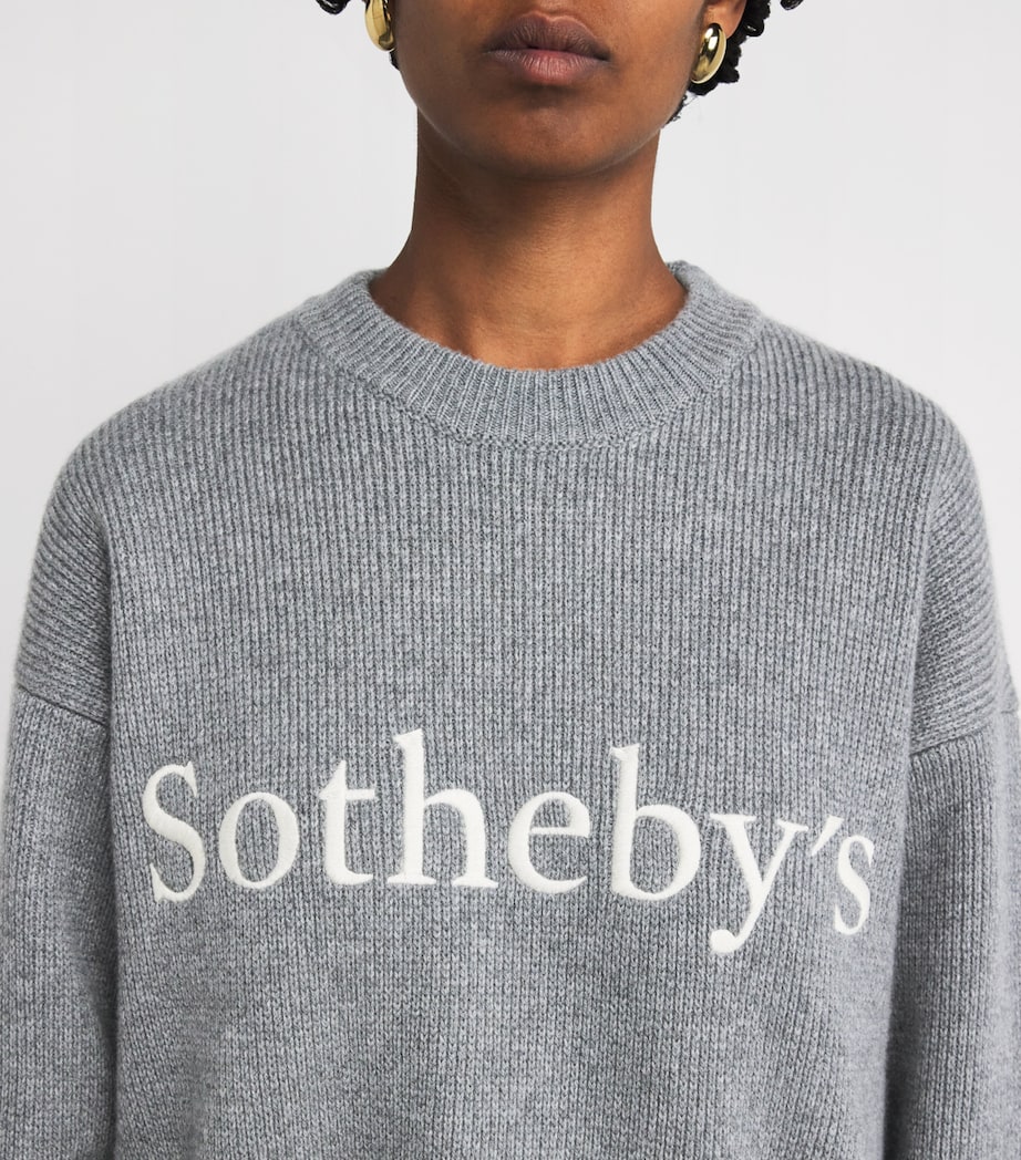 FRAME Womens x Sotheby's Cashmere Sweater Grey Melange Image 6