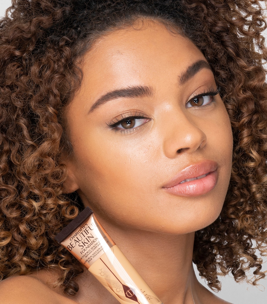 Charlotte Tilbury Charlotte's Beautiful Skin Foundation Neutral Image 4
