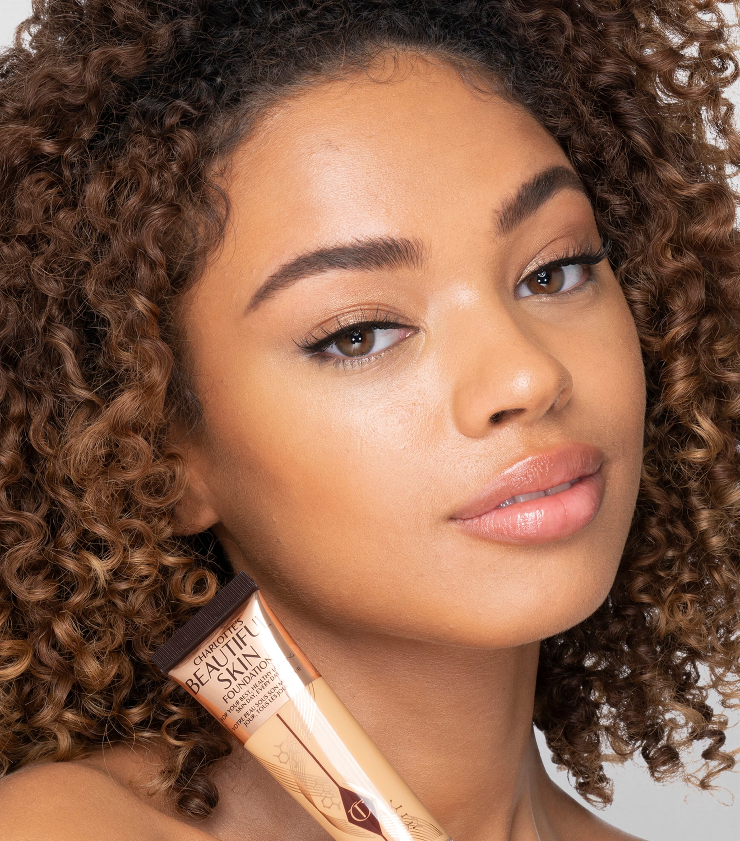 Charlotte Tilbury Charlotte's Beautiful Skin Foundation | Make-up | Face | Foundations | Designers | Charlotte Tilbury Charlotte Tilbury Charlotte's Beautiful Skin Foundation | Make-up | Face | Foundations | Designers | Charlotte Tilbury