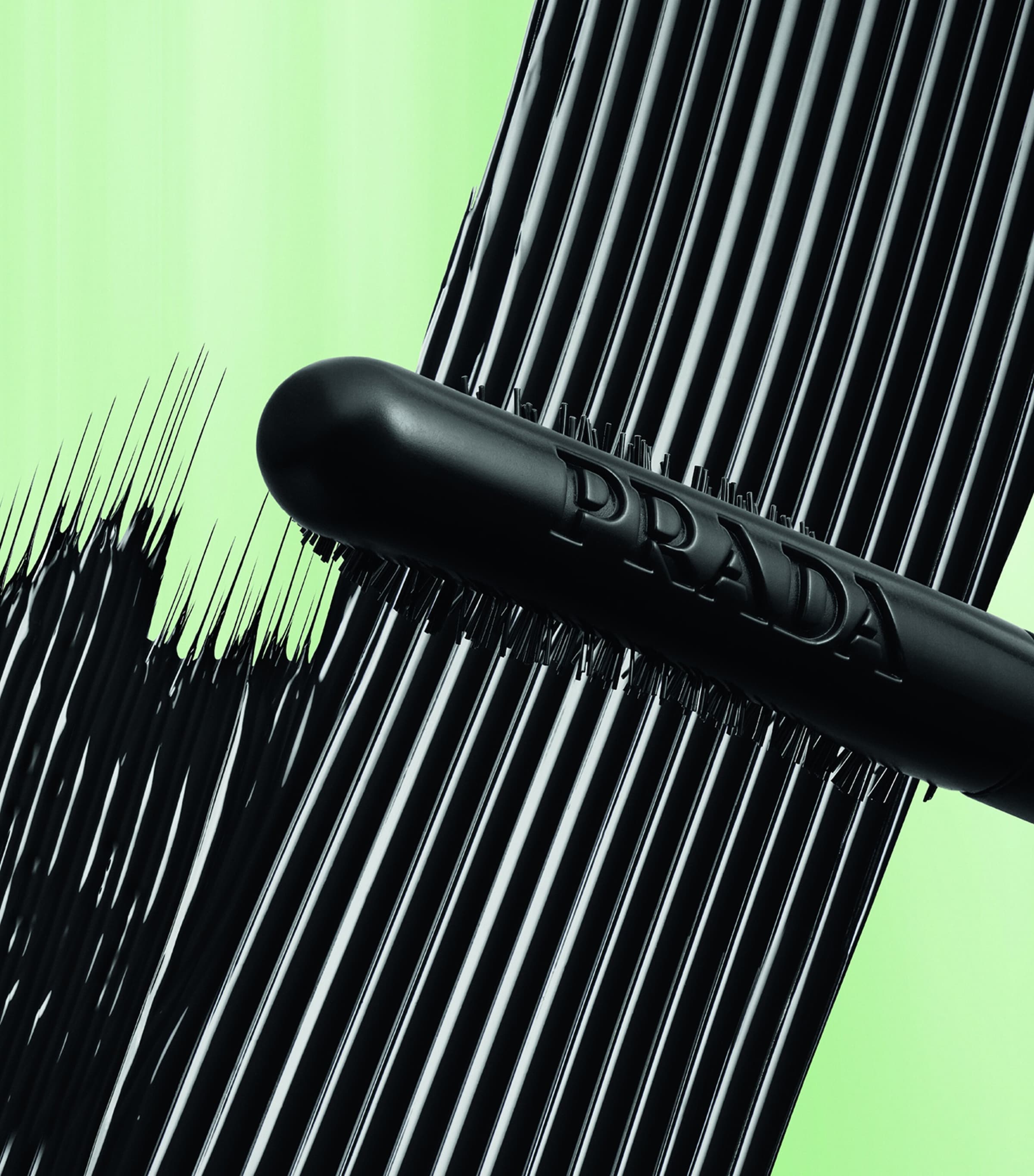 Pradascope Mascara BLACK Image 4