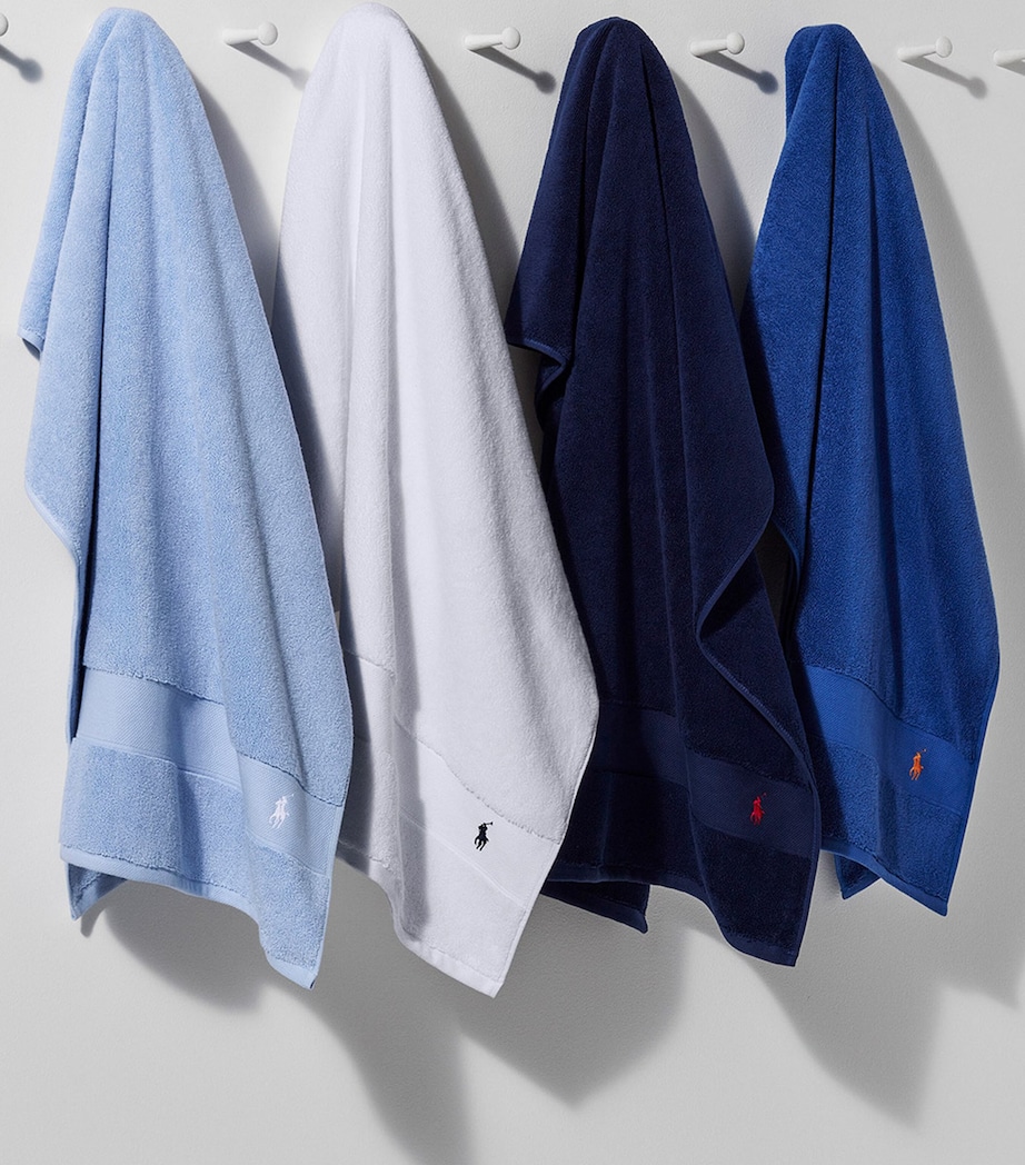 Polo Player Guest Towel (40cm x 75cm) NEWPORT NAVY Image 3