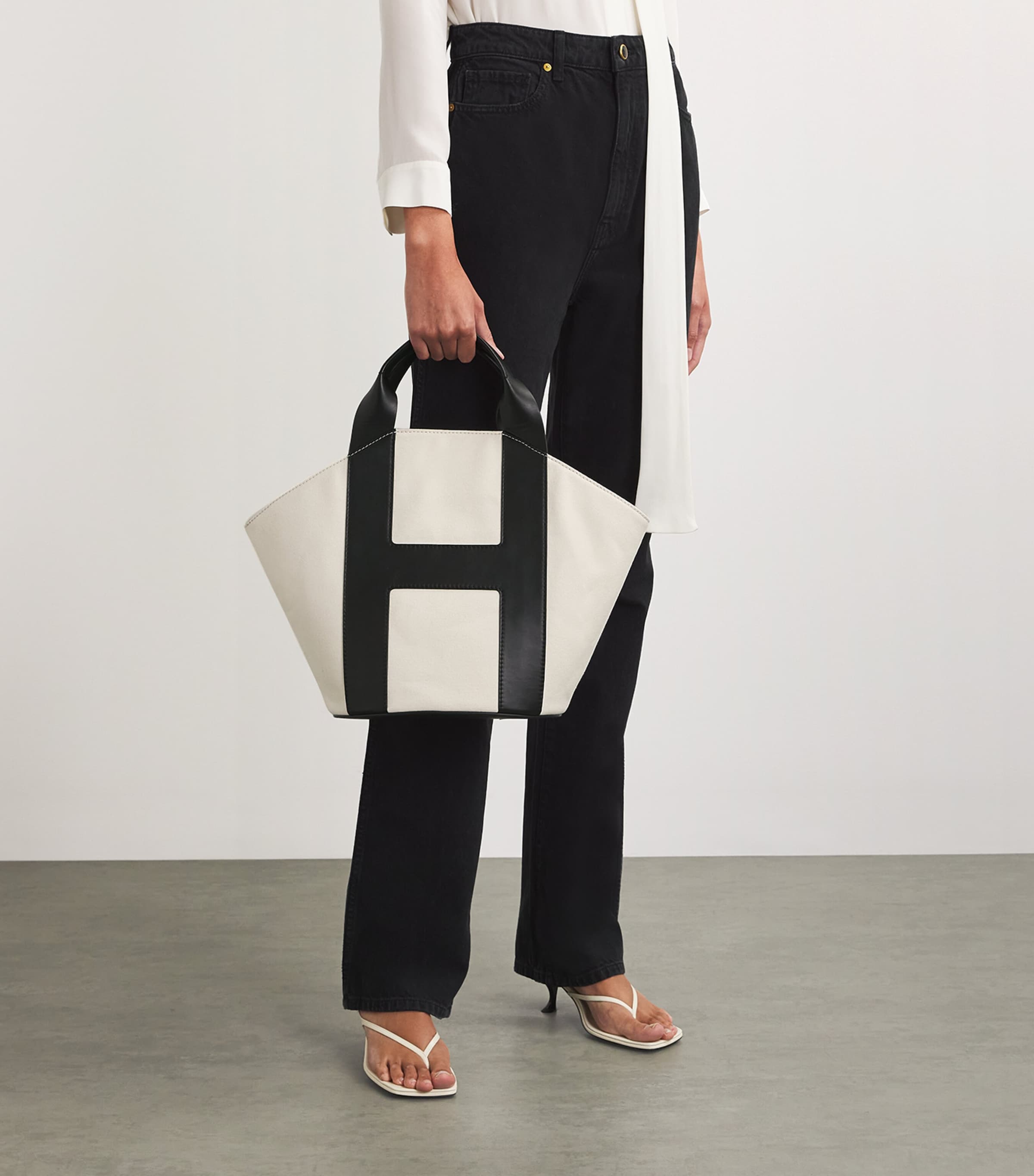 Medium Canvas Tote Bag CREAM Image 2