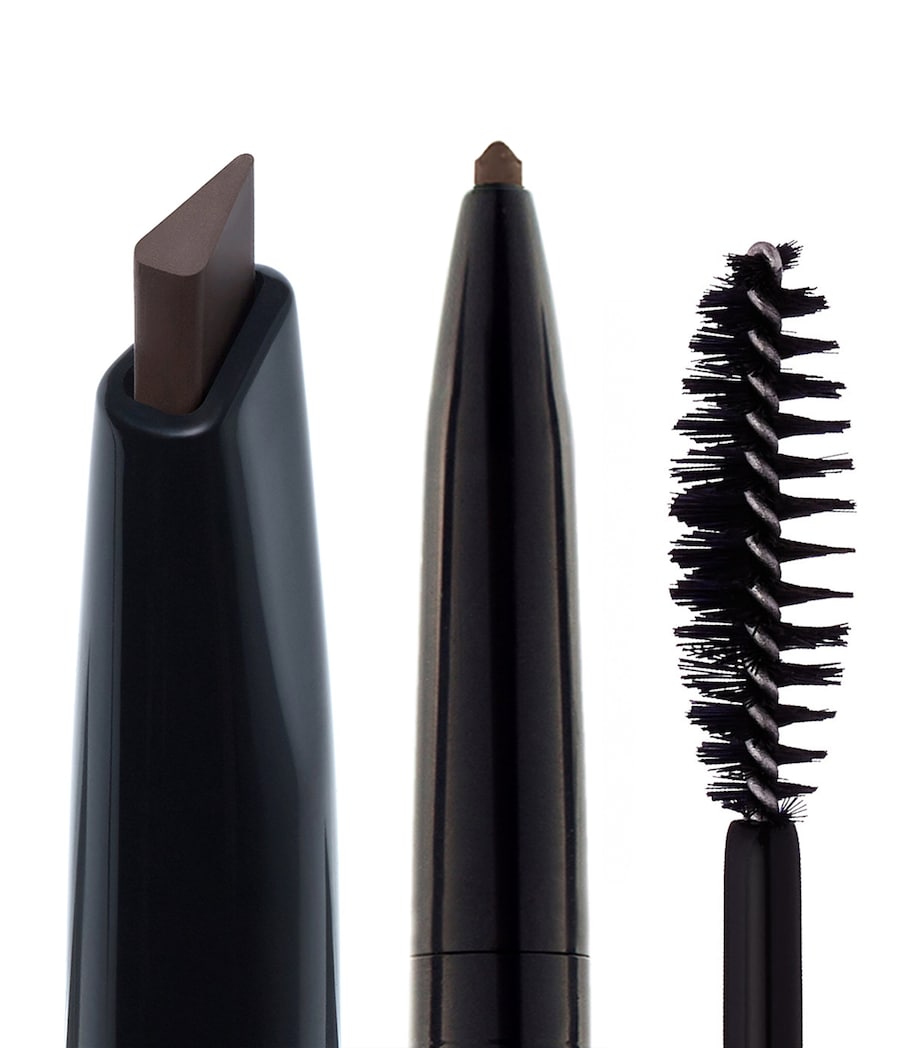 Anastasia Beverly Hills Natural & Polished Deluxe Brow Kit Soft Brown Image 2