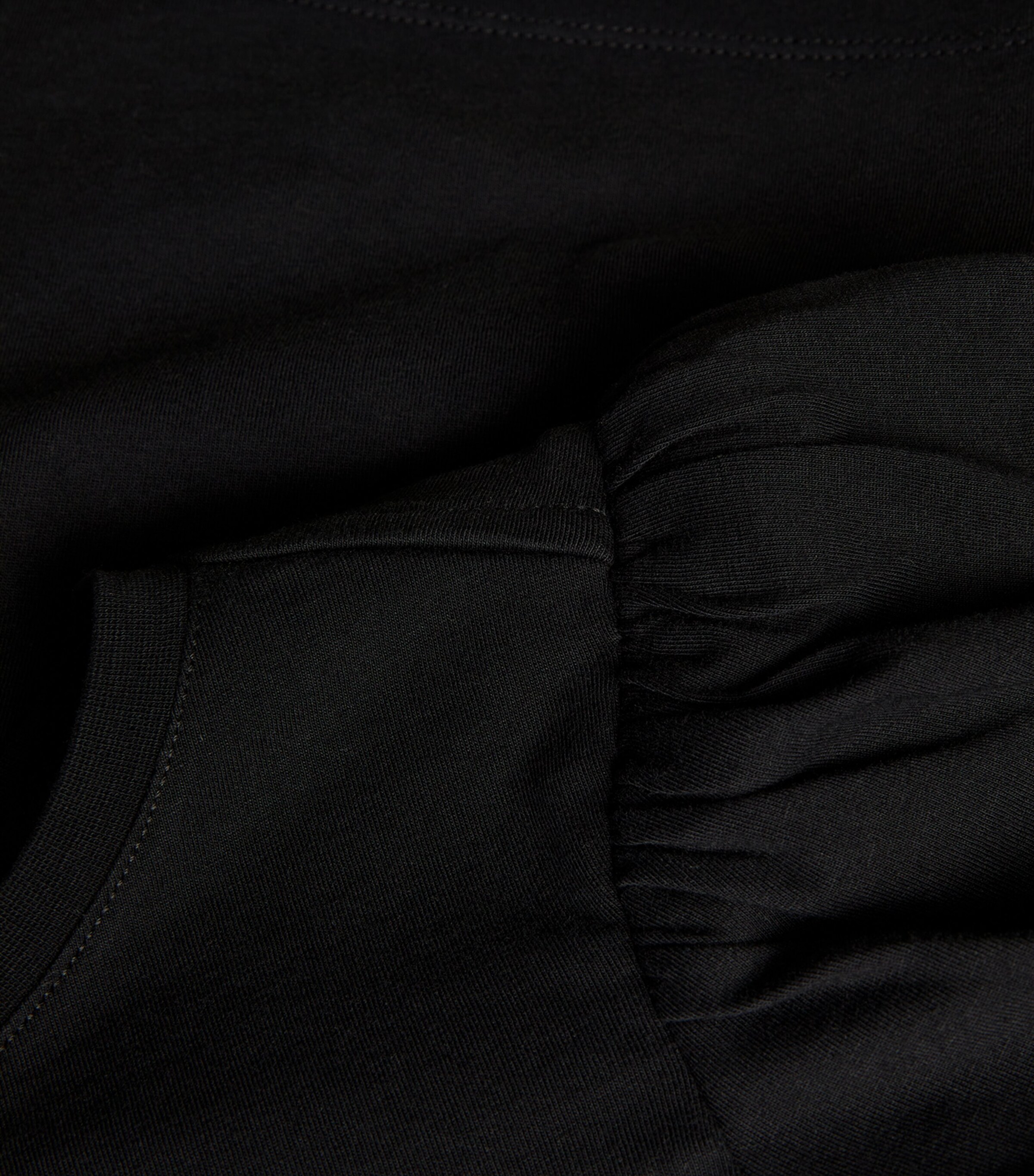 Matcha T-Shirt BLACK Image 5