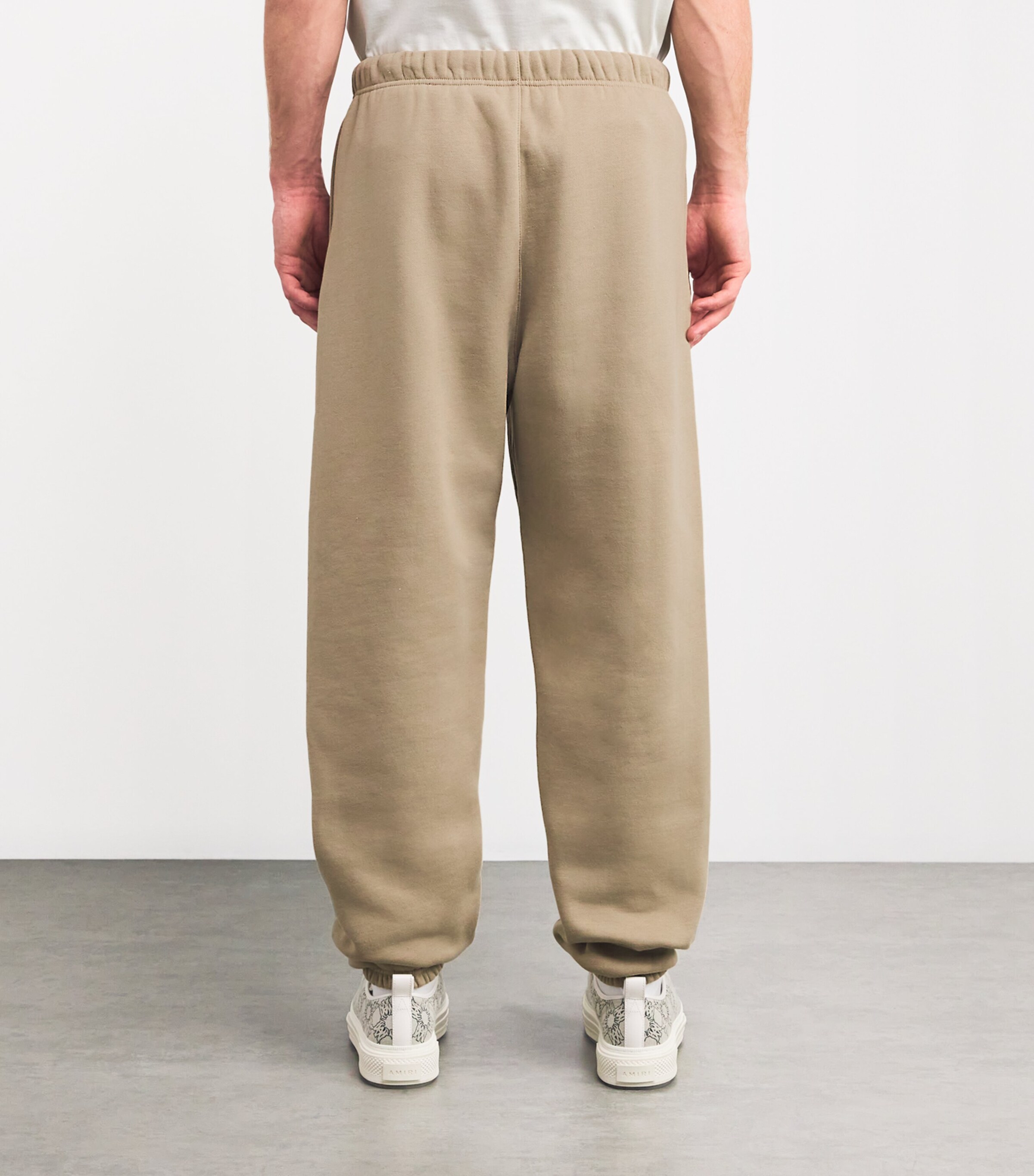 FEAR OF GOD ESSENTIALS Mens Cotton-Blend Logo Sweatpants Desert Sand Image 4