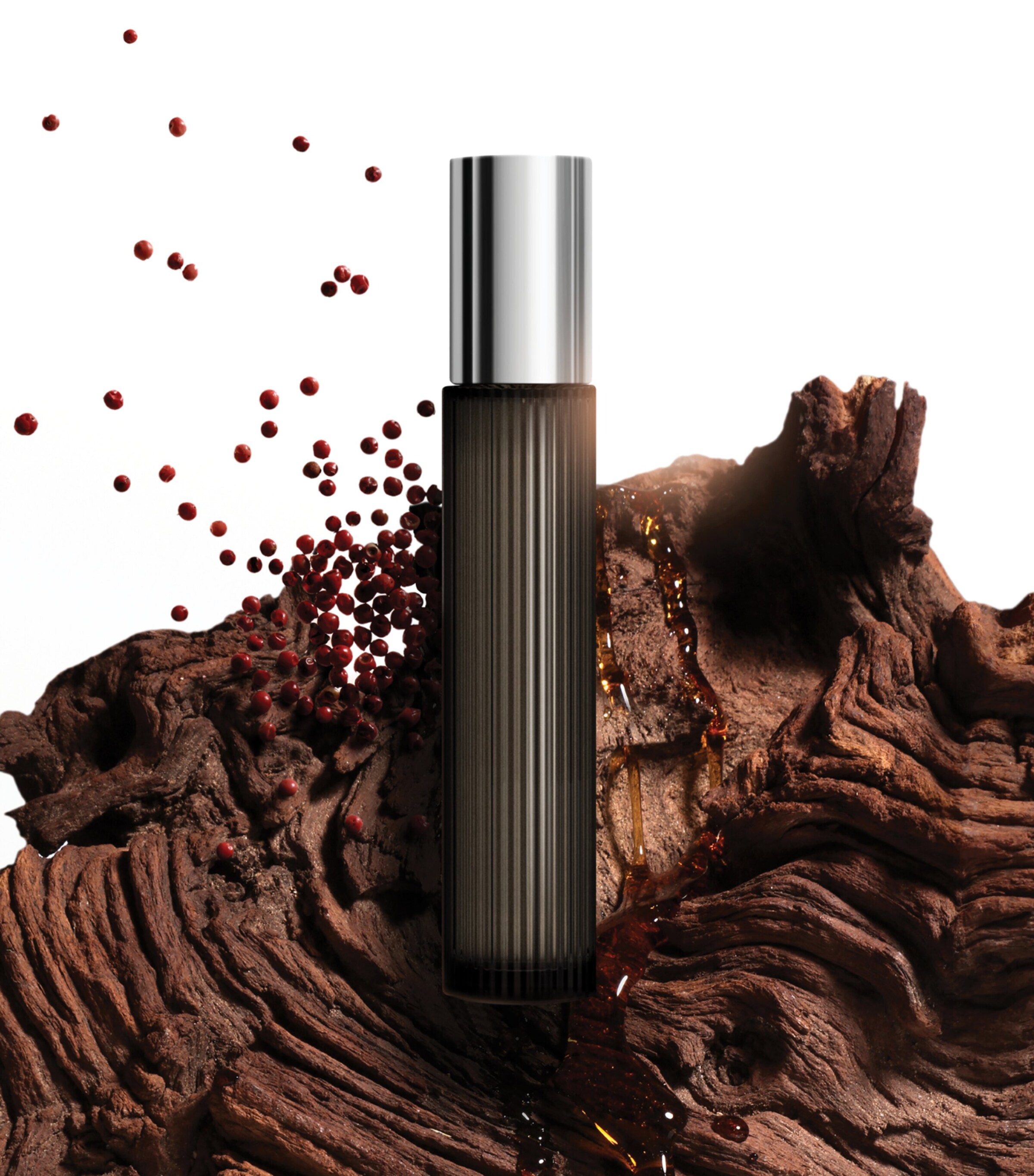 TOM FORD Oud Wood Eau de Parfum (10ml) Image 2