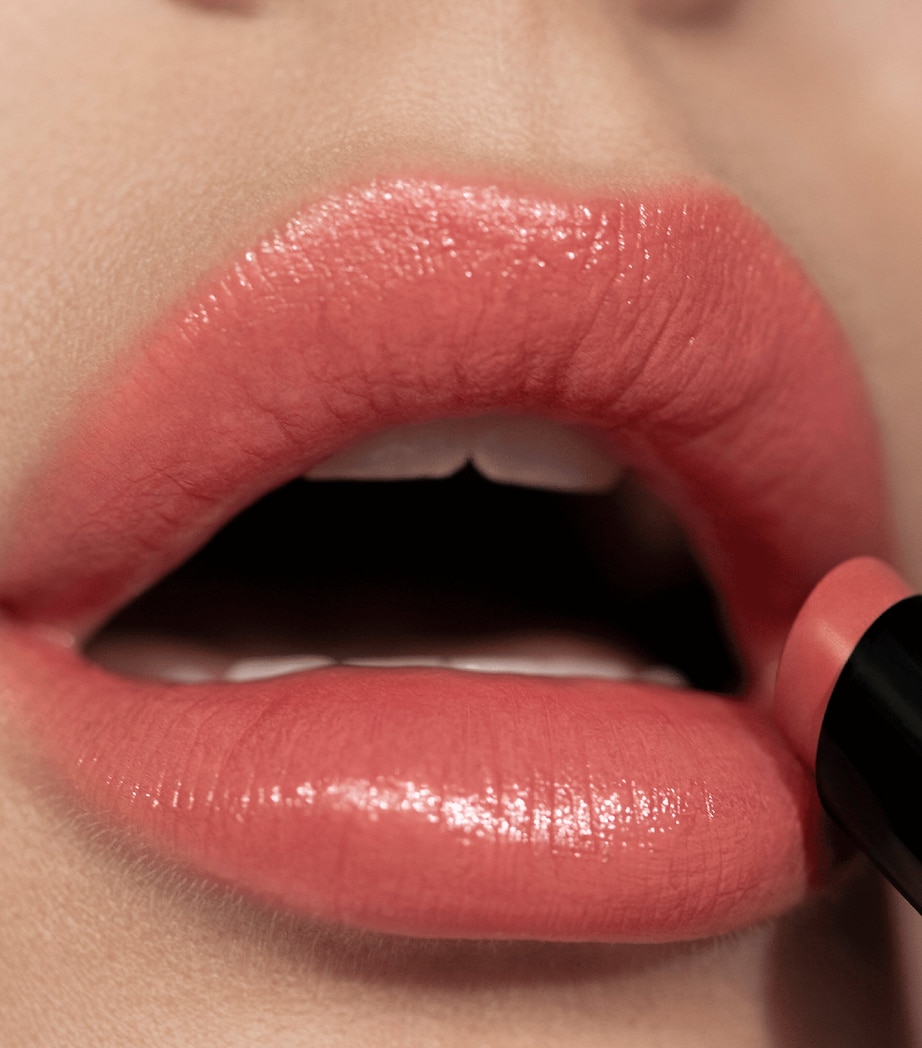Posh Lipstick POUT Image 2