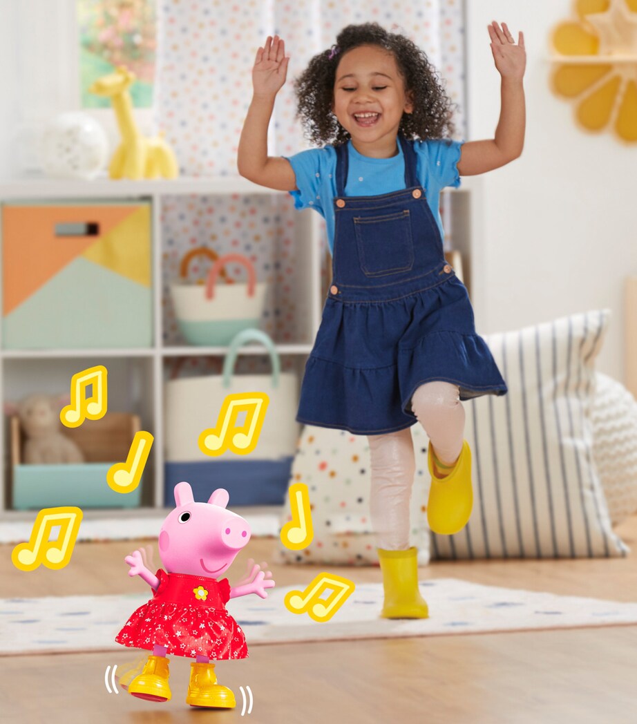 Peppa Pig Muddy Puddles Party Doll Image 6