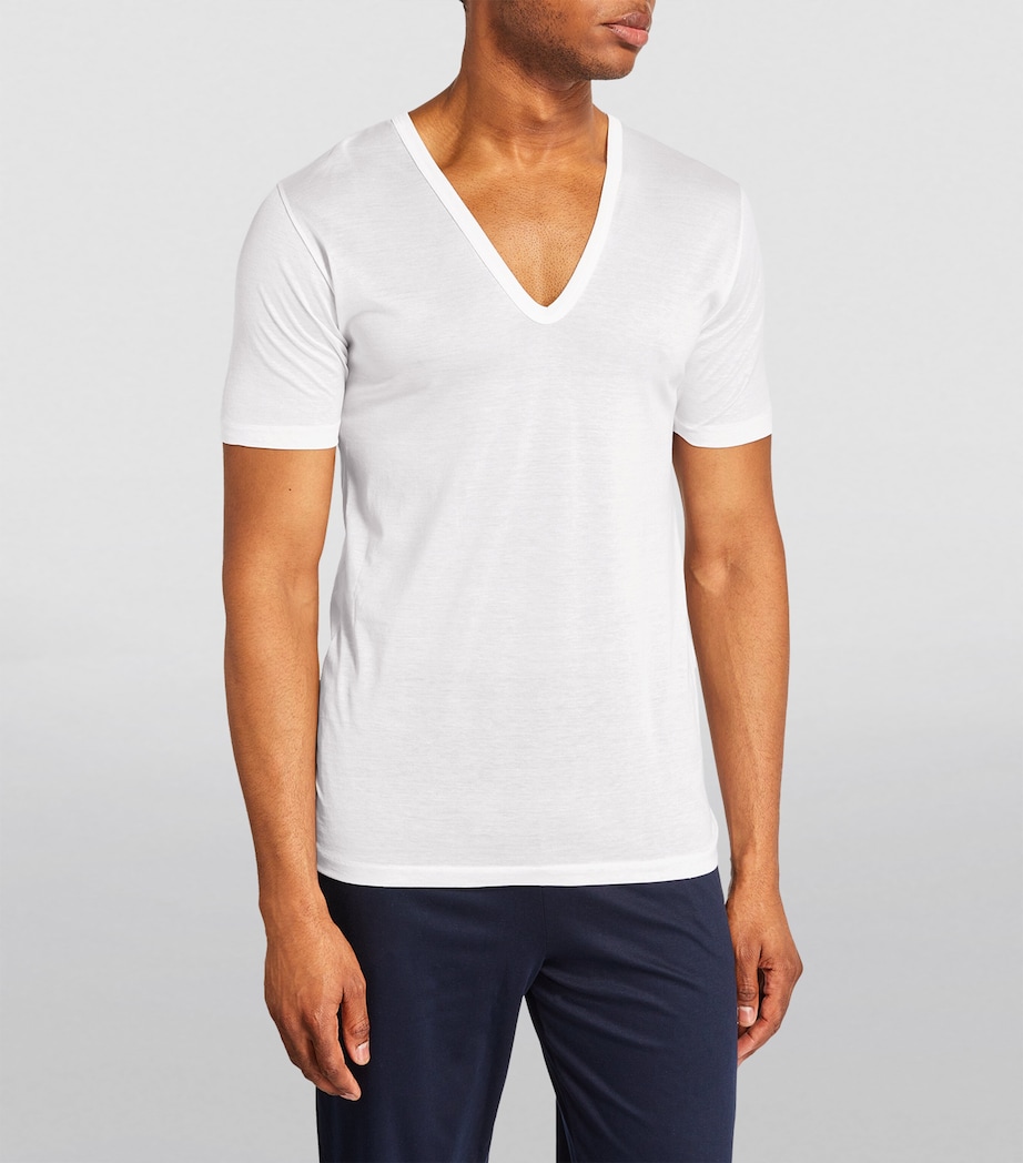 Cotton V-Neck T-Shirt 01 WHITE Image 3