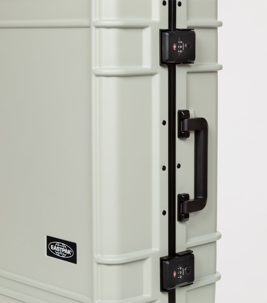 Resistr Large-Size Hard Shell Suitcase (78cm) SAND Image 6