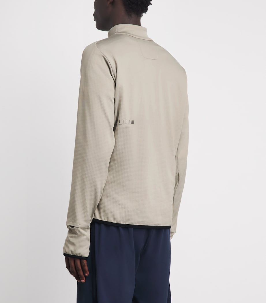 On Mens Long-Sleeve Climate Top Brume Image 5