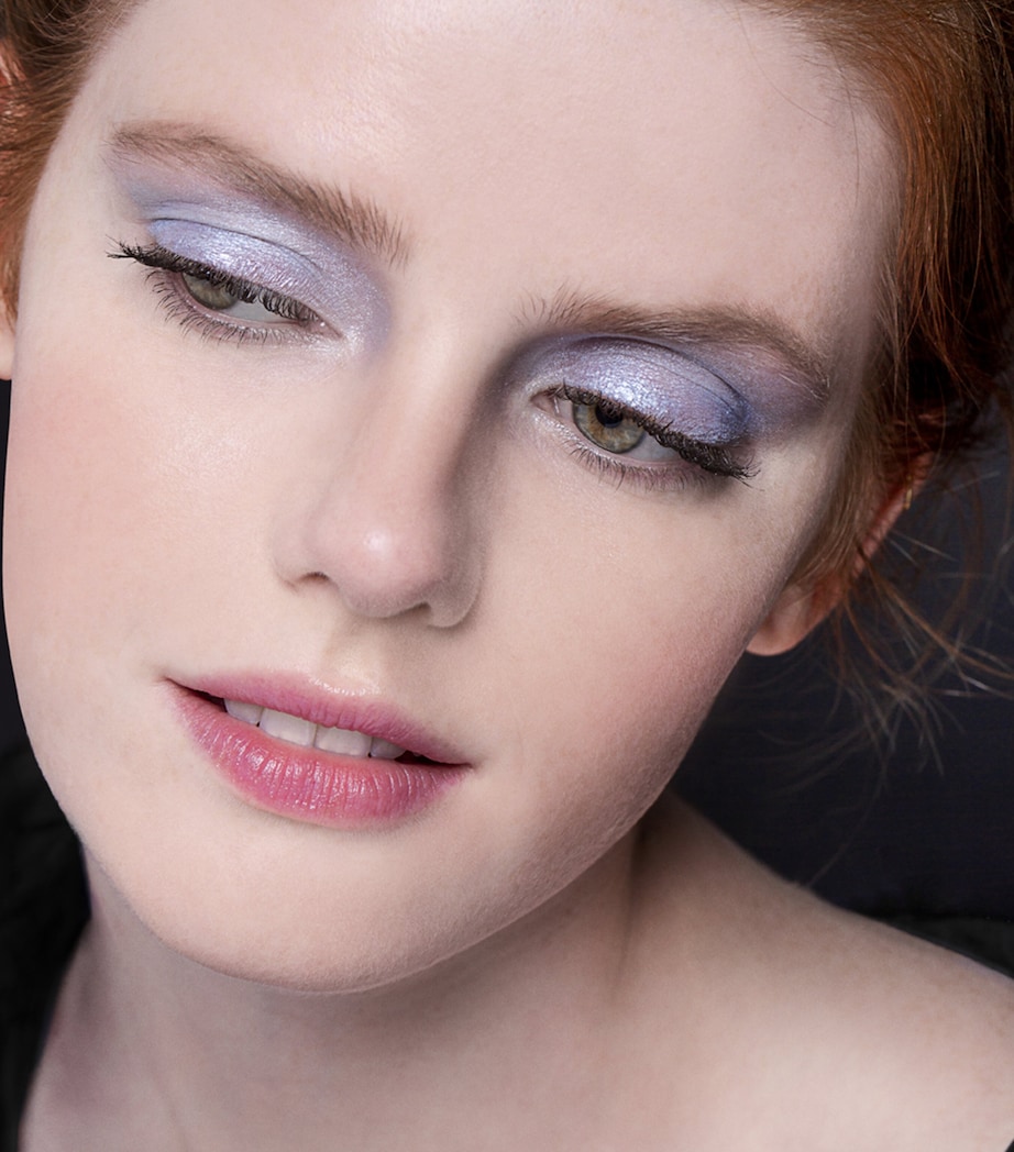 Sisley Les Phyto-Ombres Eyeshadow Sparkling Purple Image 2