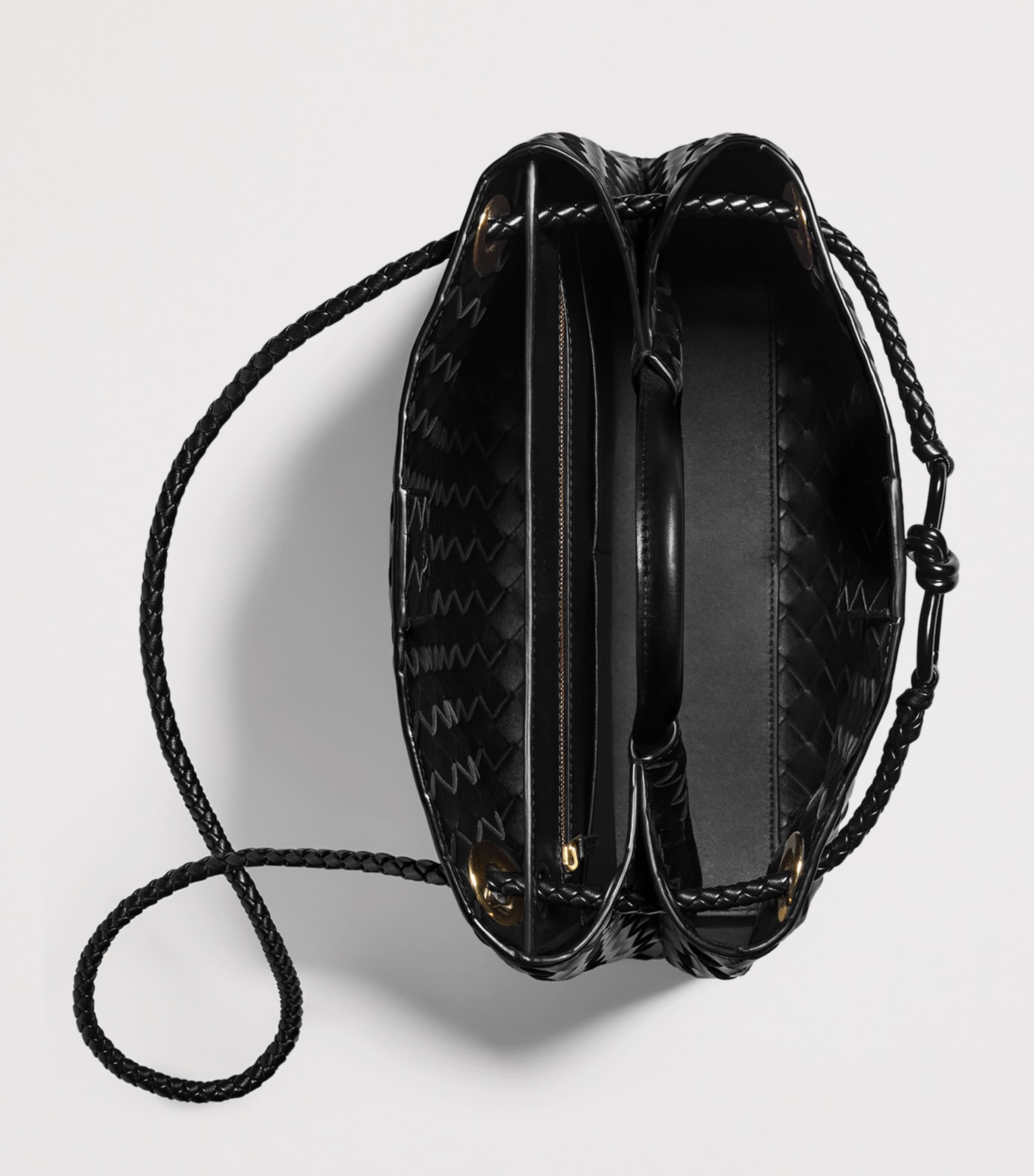 Bottega Veneta Medium Andiamo Shoulder Bag Image 3