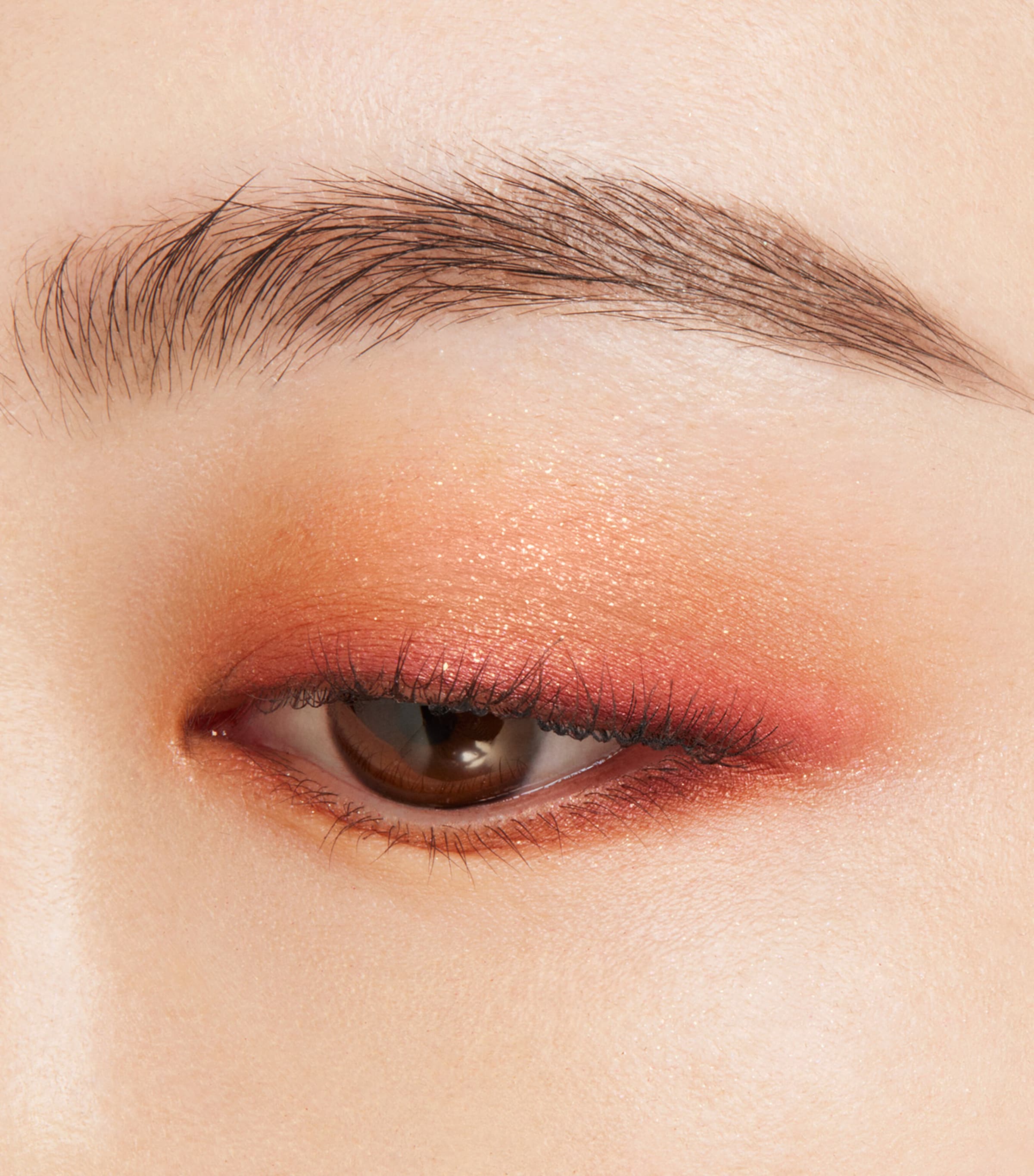 Signature Colour Eyes Palette 13 Image 2