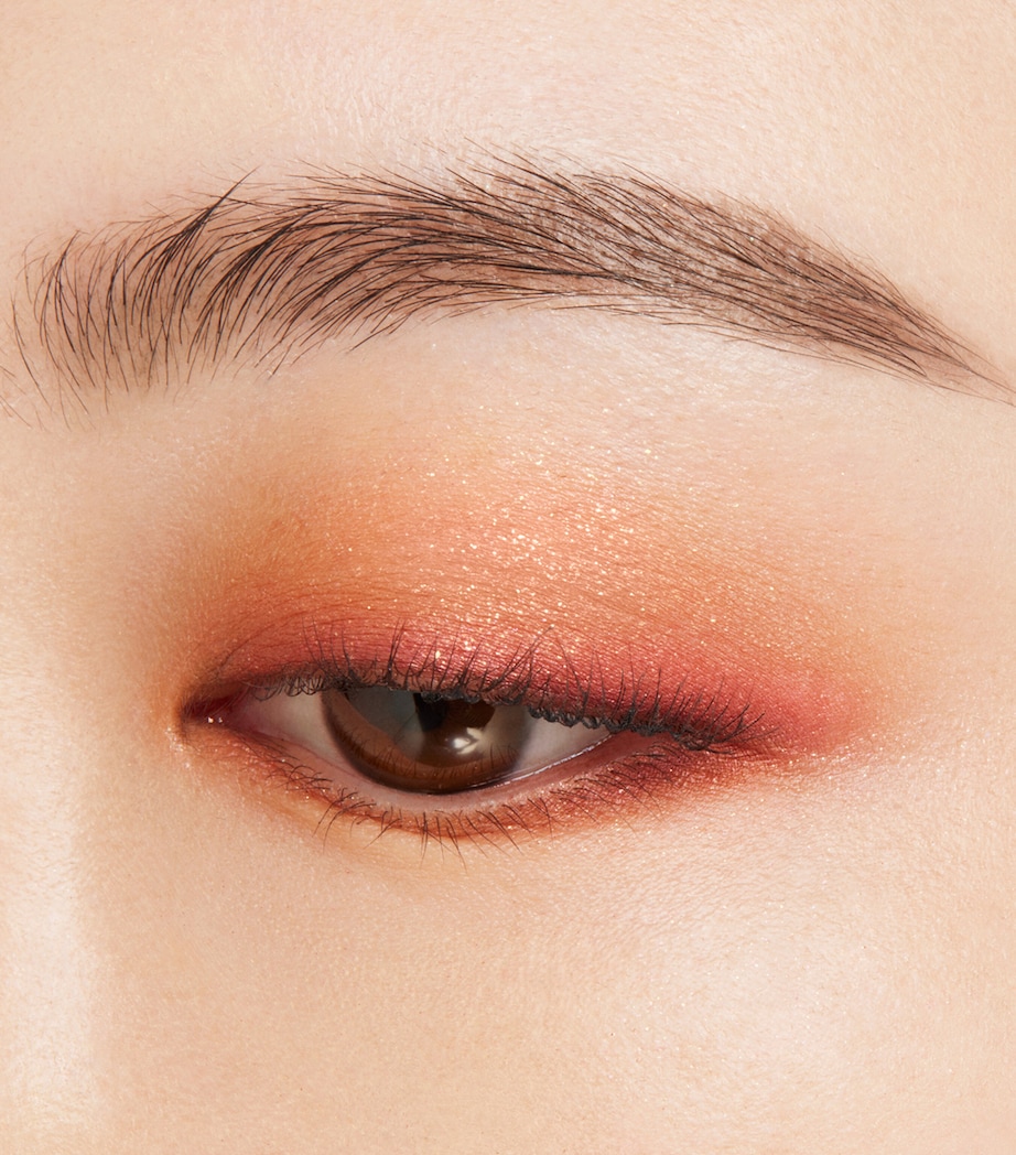 Signature Colour Eyes Palette 13 Image 2