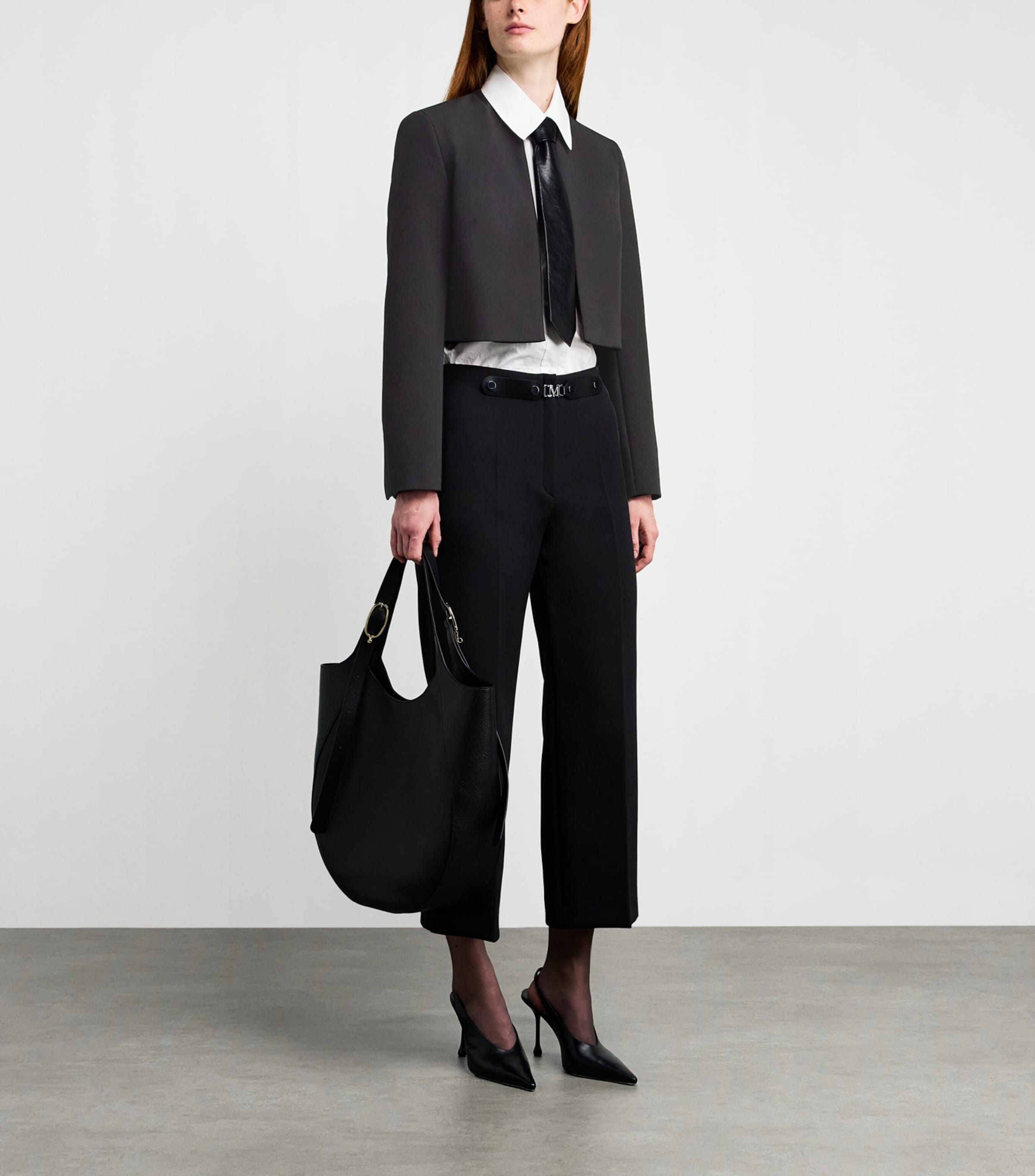 Stretch-Sable Cropped Jacket BLACK Image 2